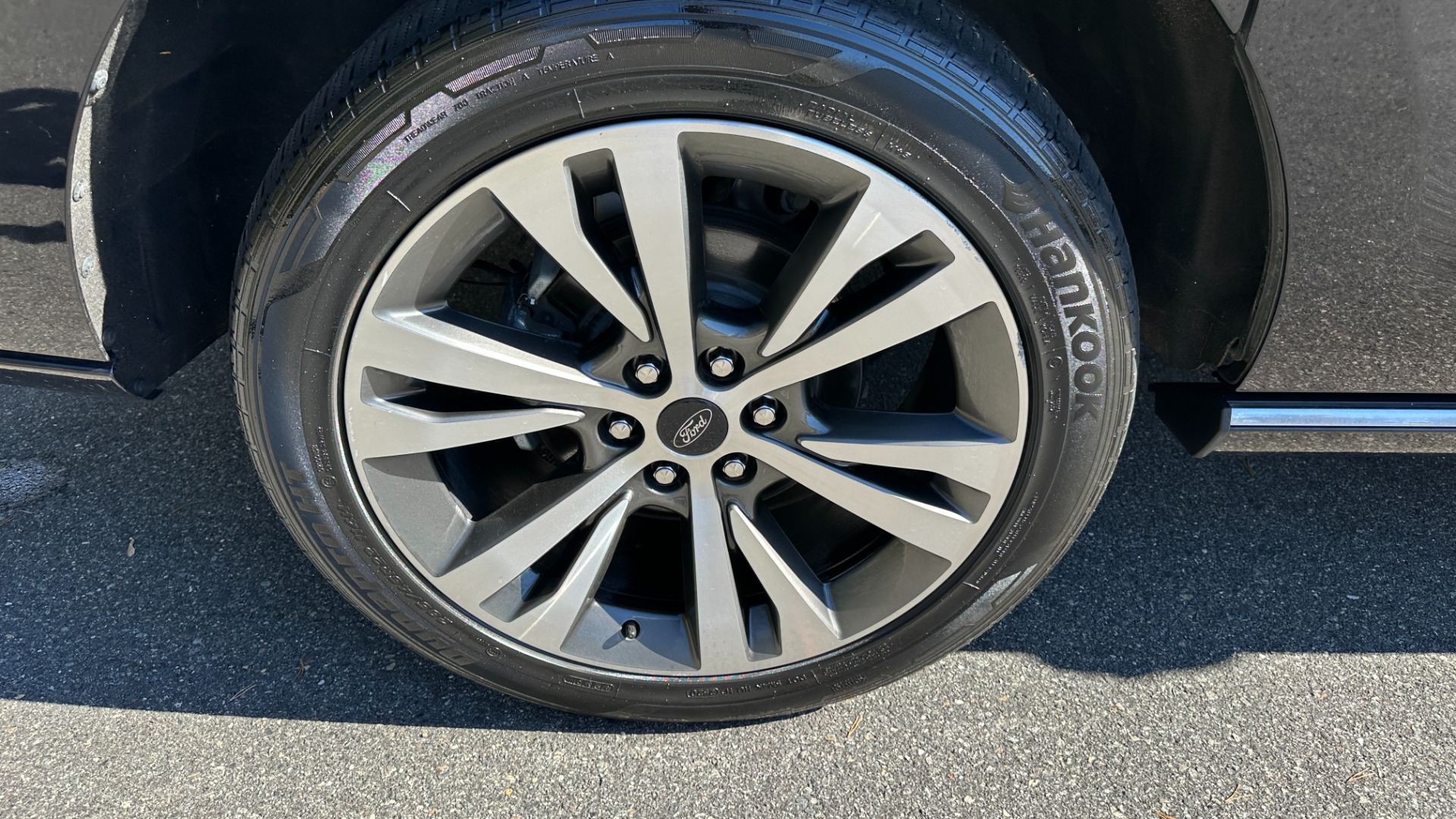 Used 2021 Ford Expedition Max PLATINUM / HEAVY DUTY TOW PACKAGE / REAR SEAT ENTERTAINMENT for sale $52,900 at Formula Imports in Charlotte NC 28227 57