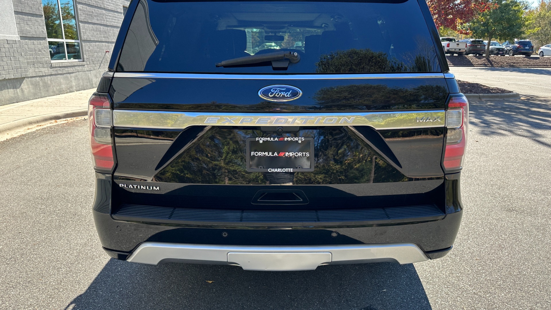 Used 2021 Ford Expedition Max PLATINUM / HEAVY DUTY TOW PACKAGE / REAR SEAT ENTERTAINMENT for sale $52,900 at Formula Imports in Charlotte NC 28227 9