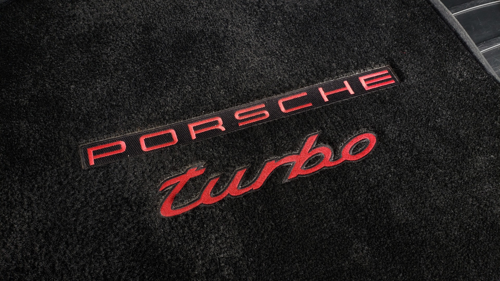 Used 2016 Porsche MACAN TURBO / PREM / NAV / PARK ASST / BOSE / PDK / CHRONO PKG for sale Sold at Formula Imports in Charlotte NC 28227 15