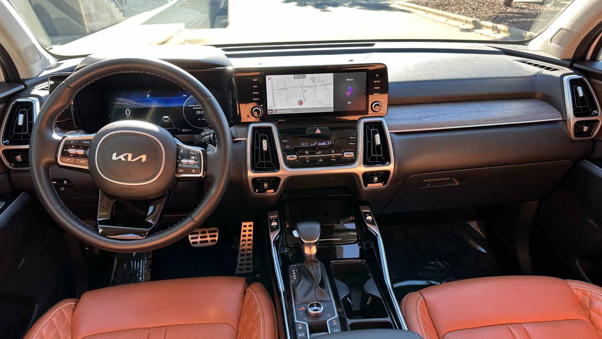 Used 2022 Kia Sorento X-Line SX Prestige / LOADED / LEATHER INTERIOR / ALL WHEEL DRIVE for sale Sold at Formula Imports in Charlotte NC 28227 29