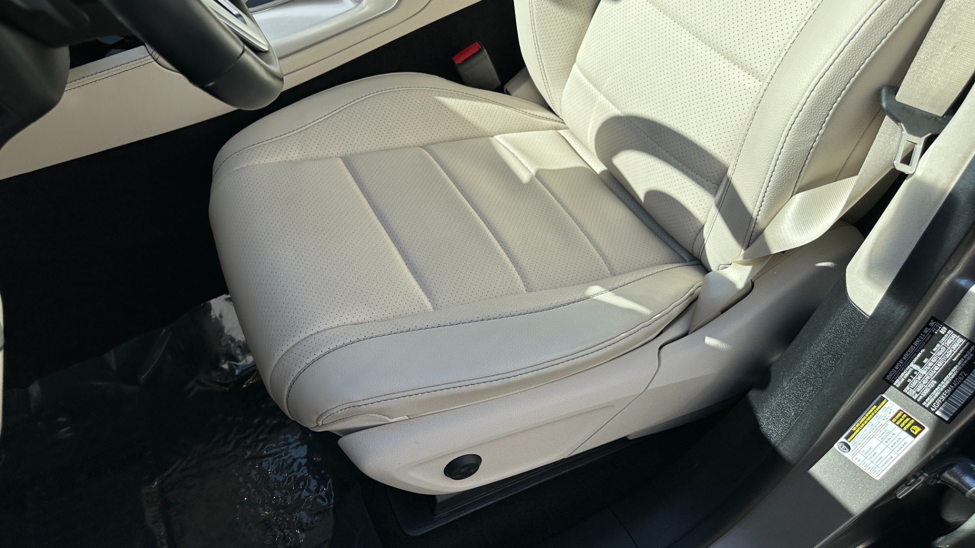 Used 2021 Mercedes-Benz GLS GLS 450 / DRIVER ASSISTANCE PKG / 21IN WHEELS / PANORAMIC ROOF for sale $58,999 at Formula Imports in Charlotte NC 28227 14
