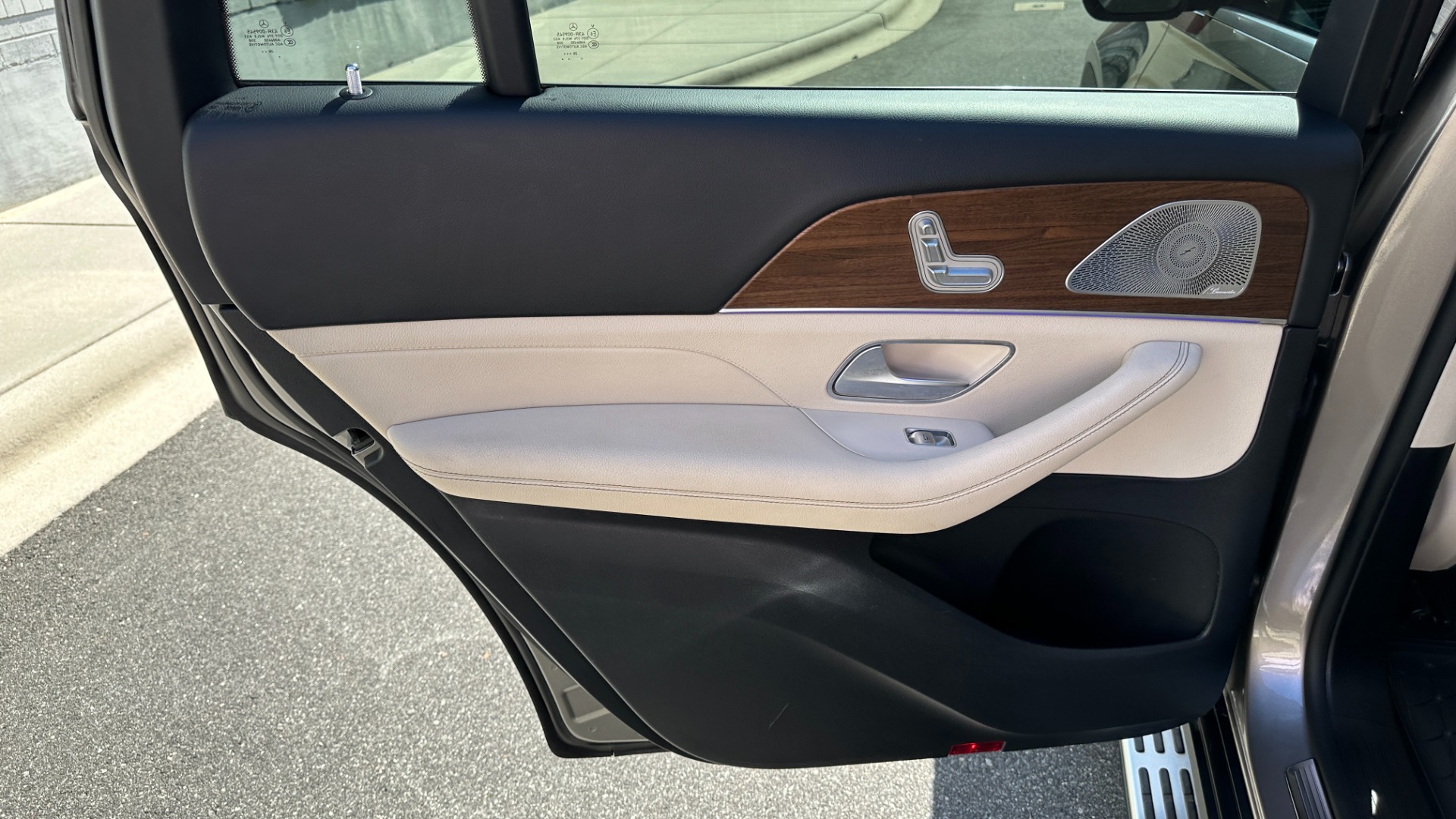 Used 2021 Mercedes-Benz GLS GLS 450 / DRIVER ASSISTANCE PKG / 21IN WHEELS / PANORAMIC ROOF for sale $58,999 at Formula Imports in Charlotte NC 28227 22
