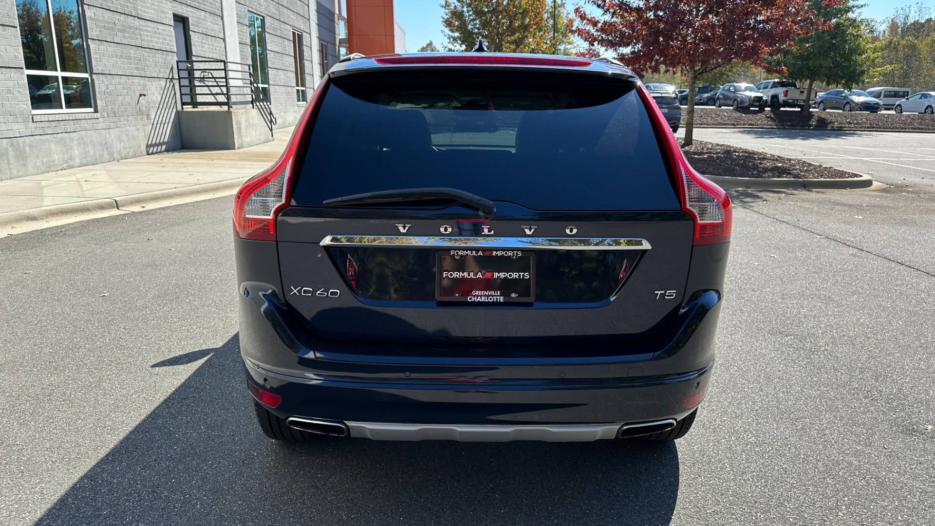 Used 2016 Volvo XC60 T5 Drive-E Premier / CONVENIENCE / PROXIMITY / BLIND SPOT for sale $20,900 at Formula Imports in Charlotte NC 28227 9