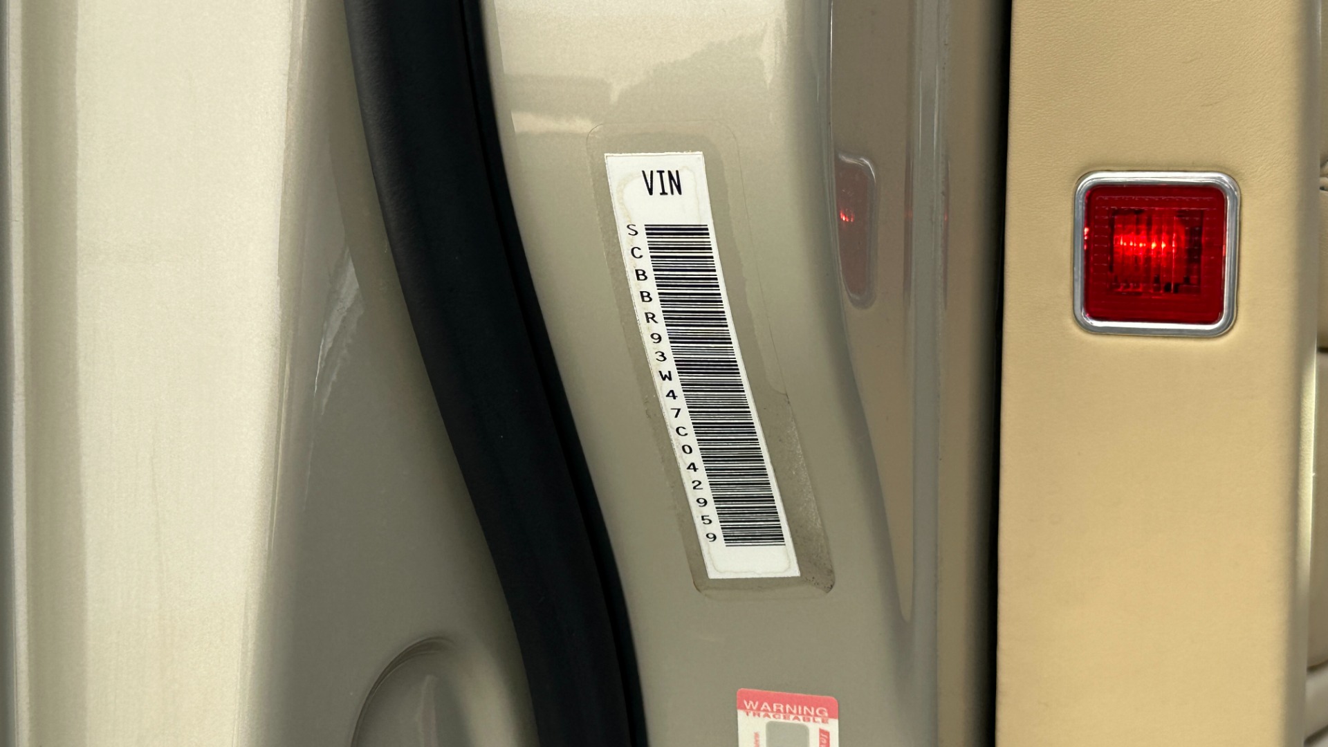 Used 2007 Bentley Continental Flying Spur W12 ENGINE / MASSAGE / LAMBSKIN RUGS / AMAZING CONDITION for sale Sold at Formula Imports in Charlotte NC 28227 17