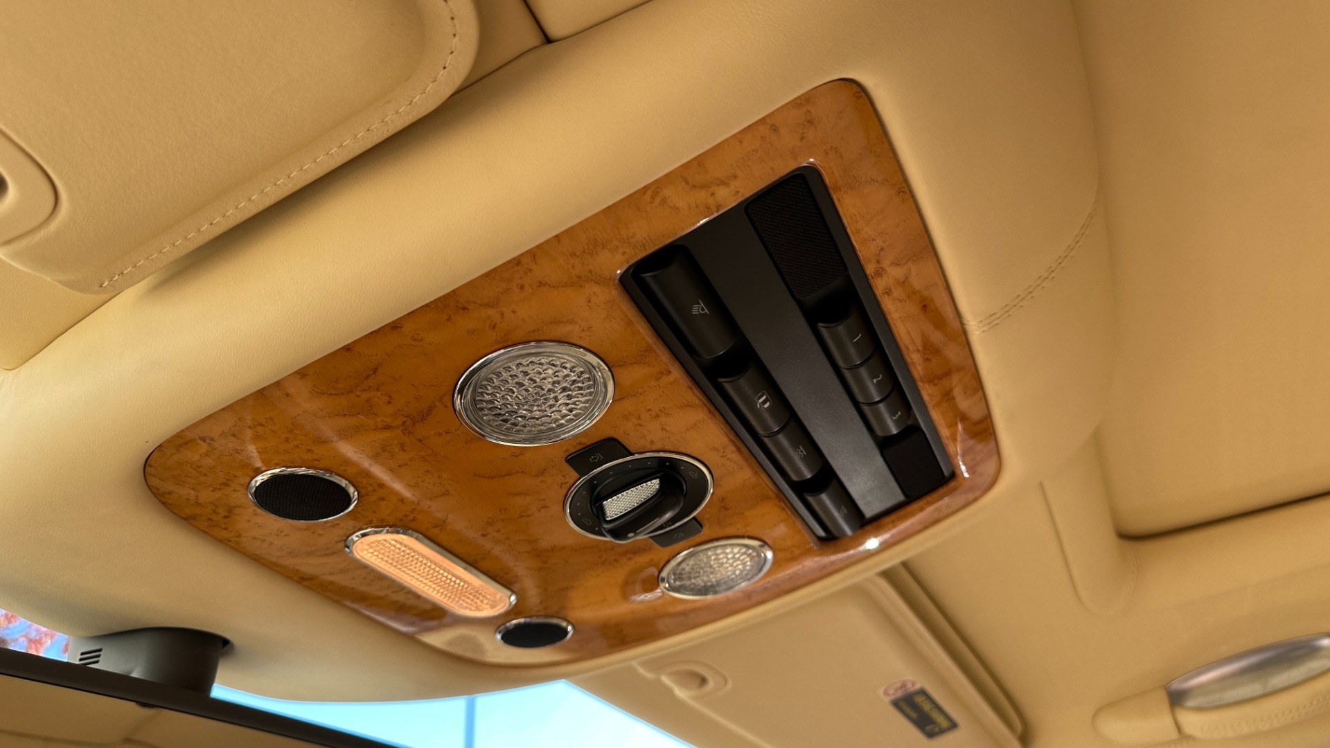Used 2007 Bentley Continental Flying Spur W12 ENGINE / MASSAGE / LAMBSKIN RUGS / AMAZING CONDITION for sale Sold at Formula Imports in Charlotte NC 28227 25