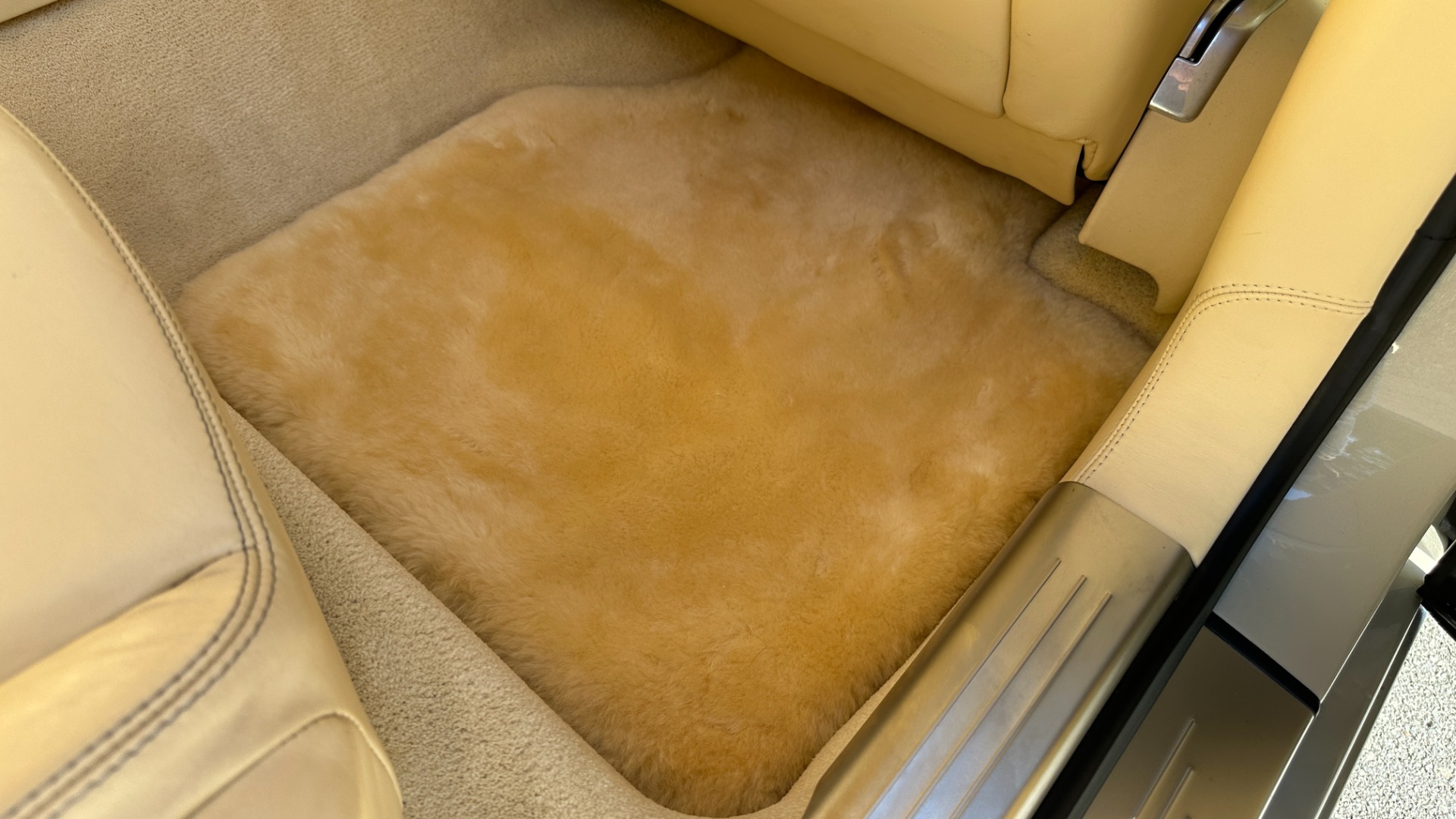 Used 2007 Bentley Continental Flying Spur W12 ENGINE / MASSAGE / LAMBSKIN RUGS / AMAZING CONDITION for sale Sold at Formula Imports in Charlotte NC 28227 44