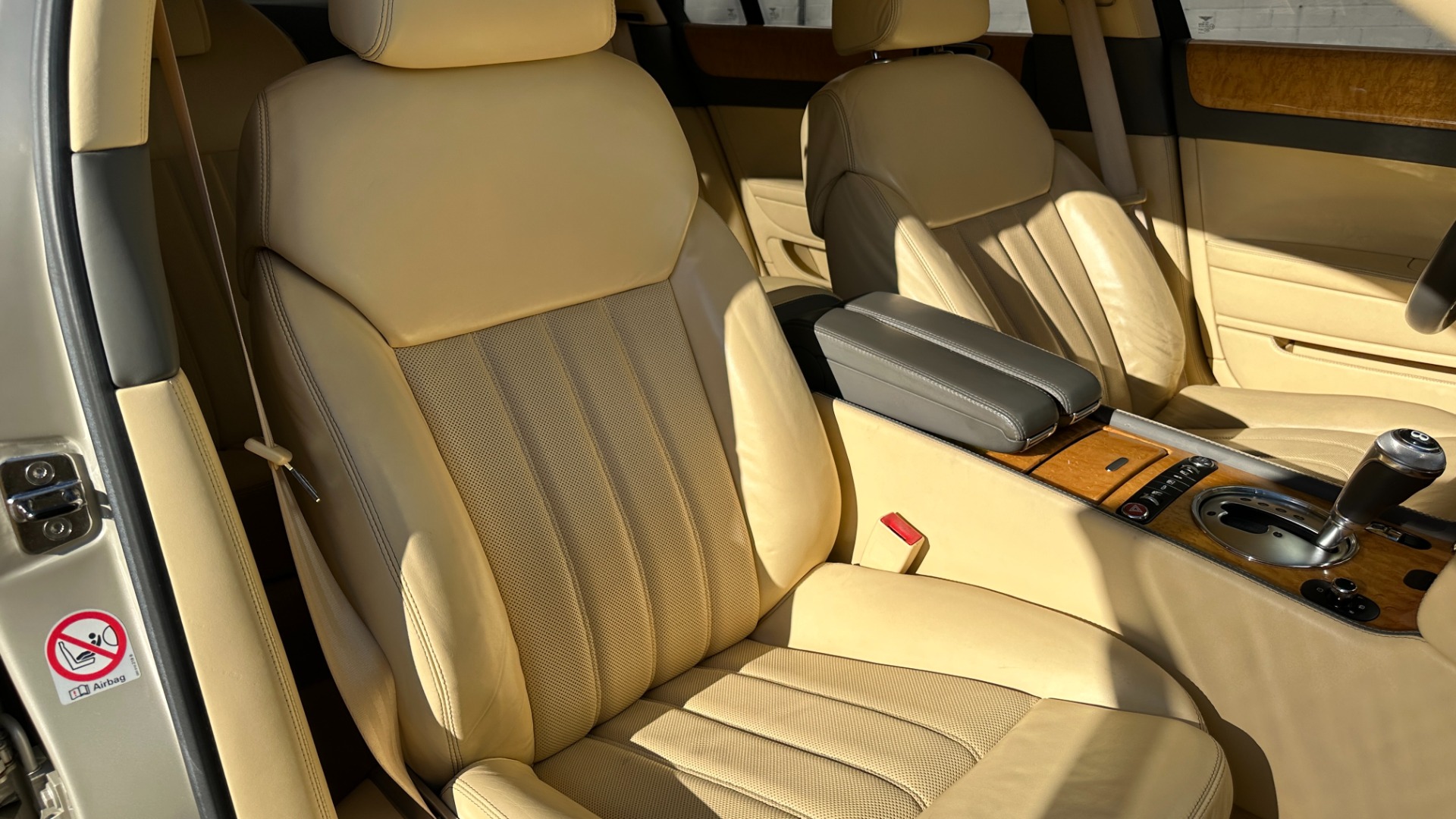 Used 2007 Bentley Continental Flying Spur W12 ENGINE / MASSAGE / LAMBSKIN RUGS / AMAZING CONDITION for sale Sold at Formula Imports in Charlotte NC 28227 49