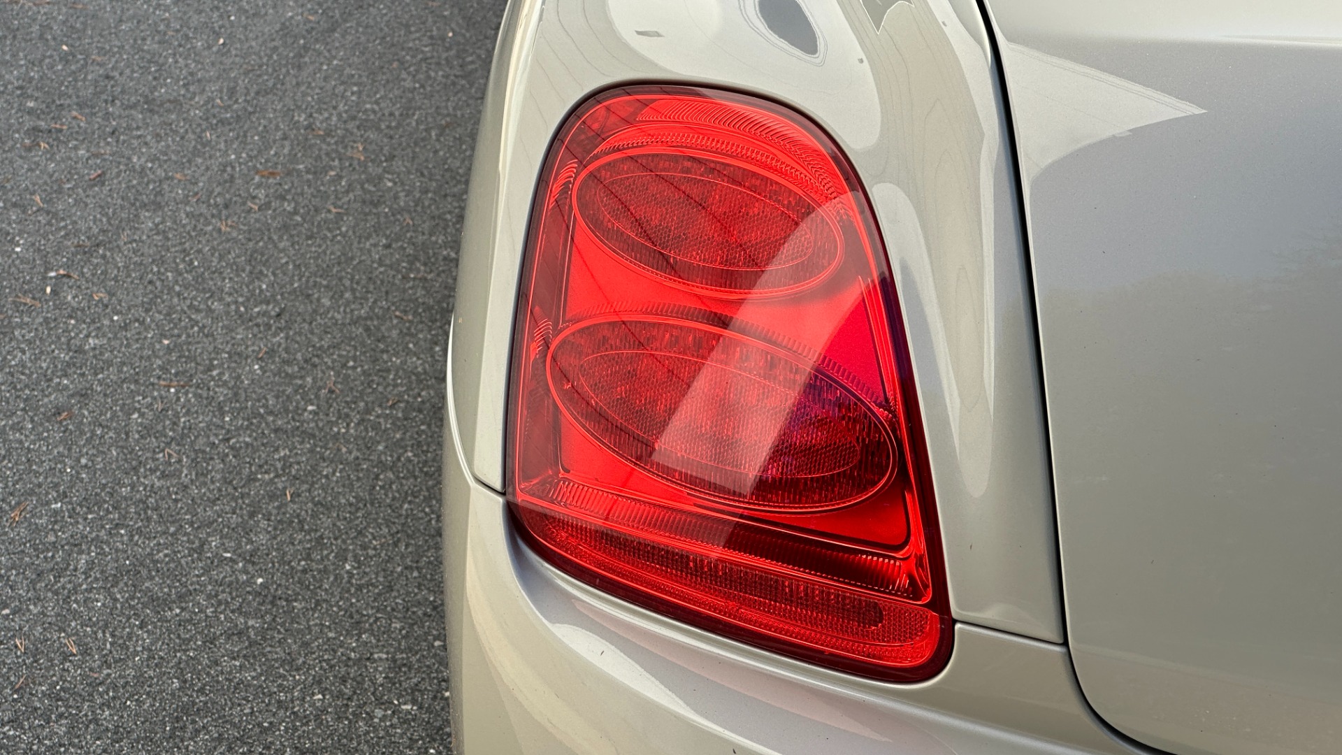 Used 2007 Bentley Continental Flying Spur W12 ENGINE / MASSAGE / LAMBSKIN RUGS / AMAZING CONDITION for sale Sold at Formula Imports in Charlotte NC 28227 55