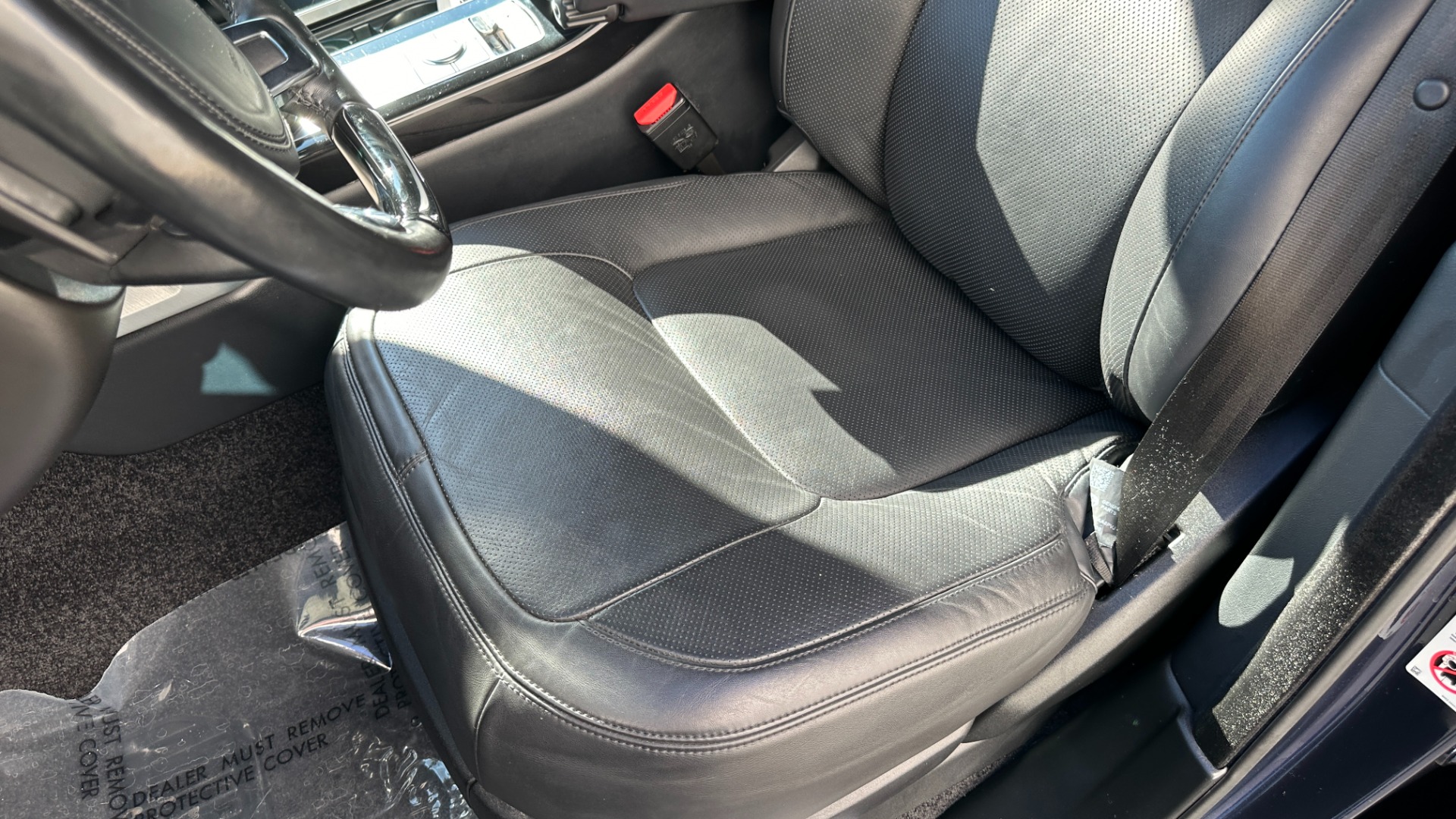 Used 2018 Land Rover Range Rover VISION ASSIST / 22 WAY MASSAGE SEATS / MERIDIAN SOUND / REAR ENTERTAINMENT for sale $41,999 at Formula Imports in Charlotte NC 28227 14