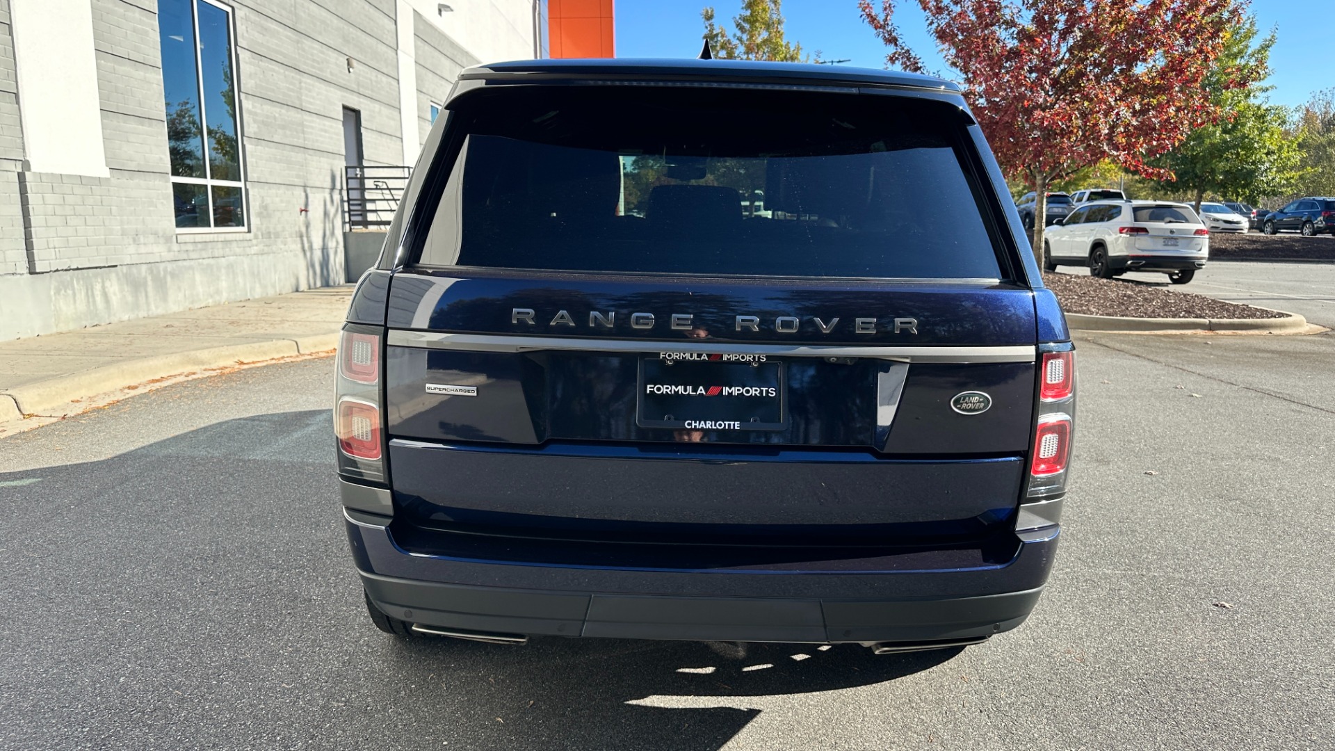 Used 2018 Land Rover Range Rover VISION ASSIST / 22 WAY MASSAGE SEATS / MERIDIAN SOUND / REAR ENTERTAINMENT for sale Sold at Formula Imports in Charlotte NC 28227 9
