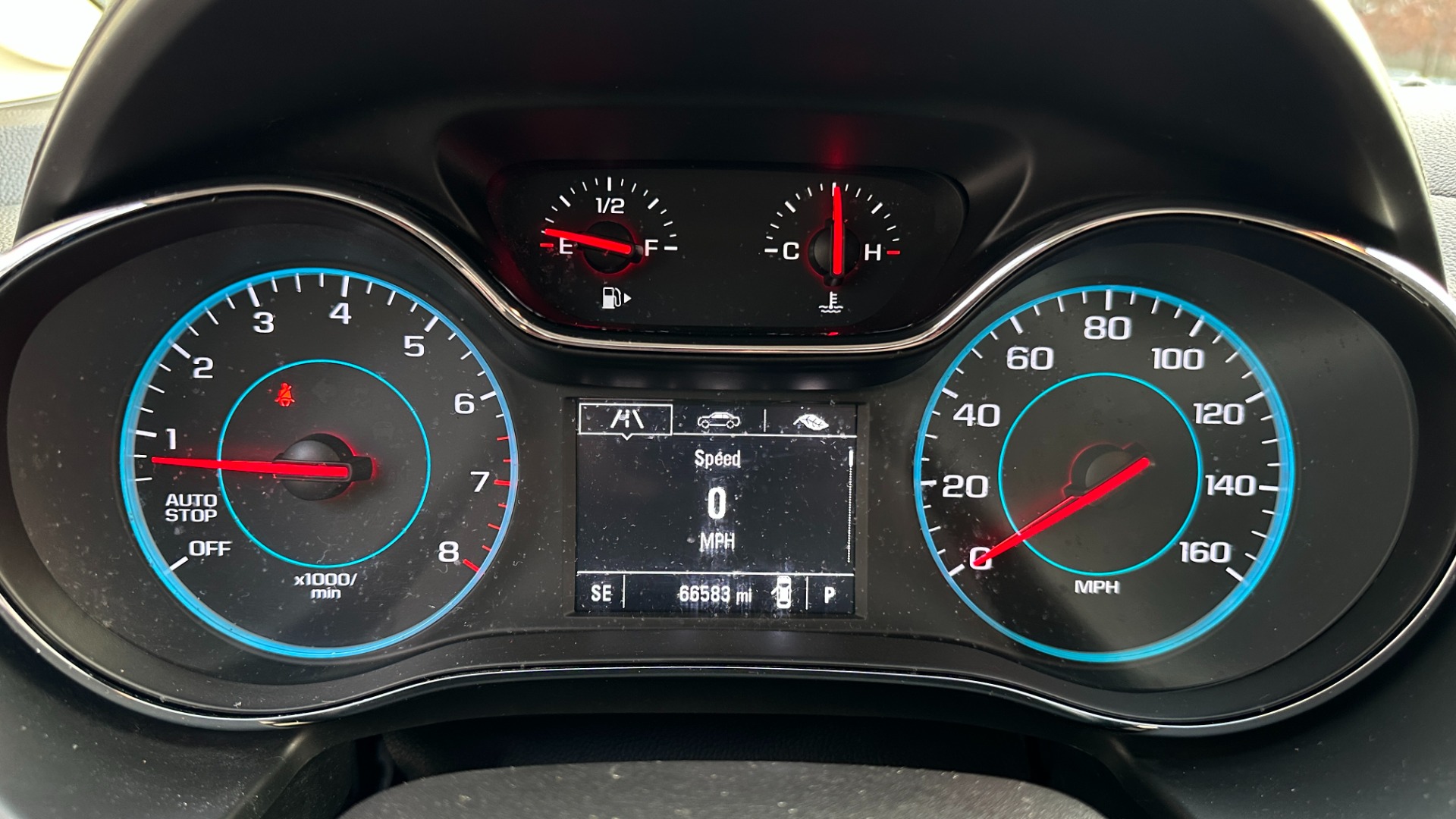 Used 2018 Chevrolet Cruze LS for sale Sold at Formula Imports in Charlotte NC 28227 16