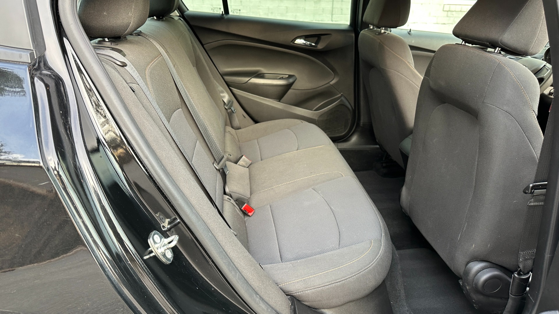 Used 2018 Chevrolet Cruze LS for sale Sold at Formula Imports in Charlotte NC 28227 27