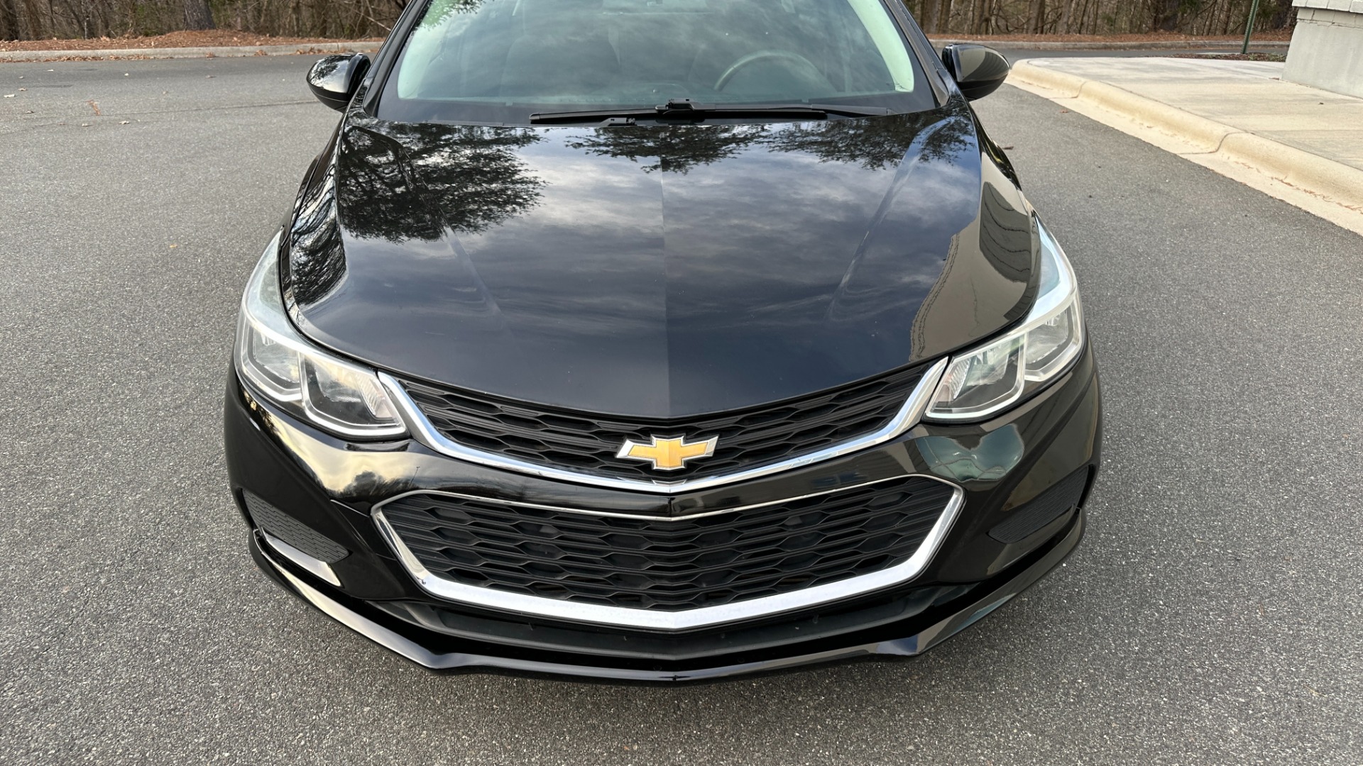 Used 2018 Chevrolet Cruze LS for sale Sold at Formula Imports in Charlotte NC 28227 9