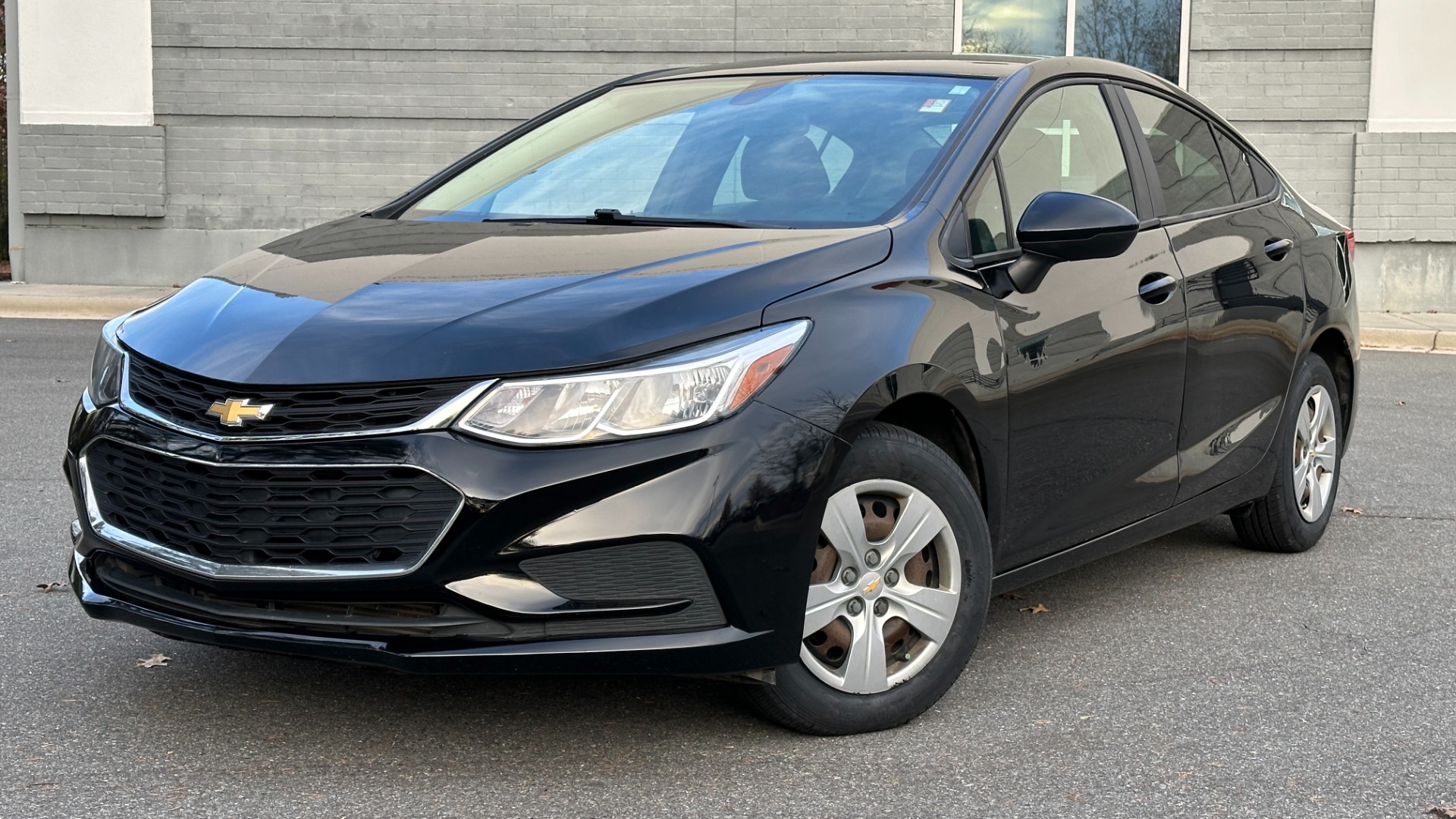 Used 2018 Chevrolet Cruze LS for sale Sold at Formula Imports in Charlotte NC 28227 1