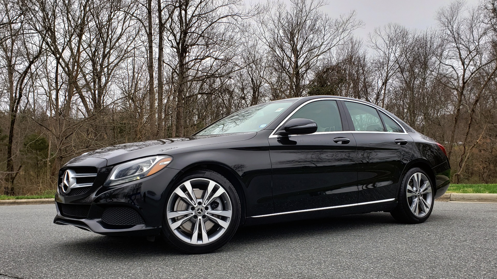 Used 2017 Mercedes-Benz C-CLASS C 300 PREMIUM / HTD STS / SUNROOF / REARVIEW for sale Sold at Formula Imports in Charlotte NC 28227 2