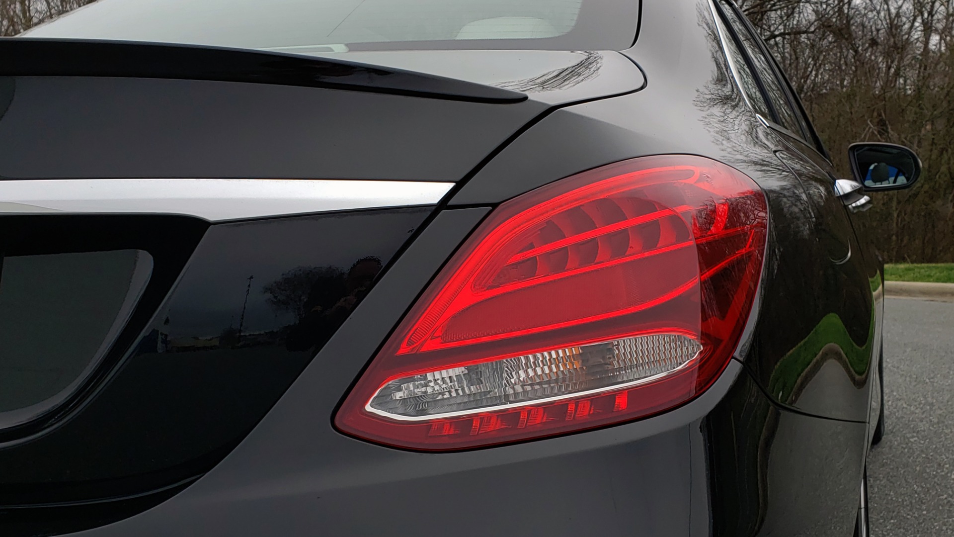 Used 2017 Mercedes-Benz C-CLASS C 300 PREMIUM / HTD STS / SUNROOF / REARVIEW for sale Sold at Formula Imports in Charlotte NC 28227 29