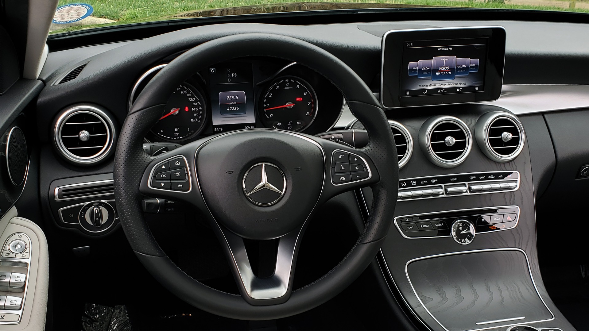 Used 2017 Mercedes-Benz C-CLASS C 300 PREMIUM / HTD STS / SUNROOF / REARVIEW for sale Sold at Formula Imports in Charlotte NC 28227 36