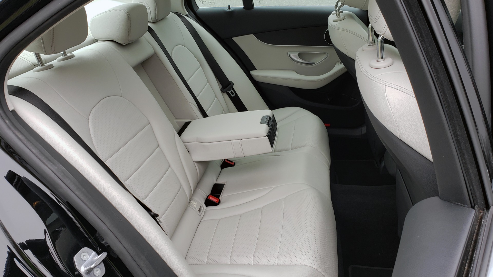 Used 2017 Mercedes-Benz C-CLASS C 300 PREMIUM / HTD STS / SUNROOF / REARVIEW for sale Sold at Formula Imports in Charlotte NC 28227 66