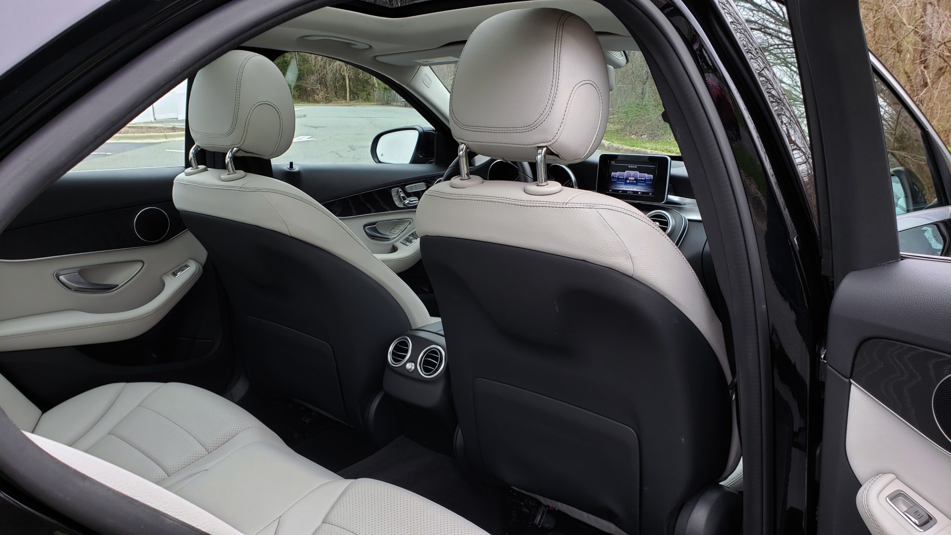 Used 2017 Mercedes-Benz C-CLASS C 300 PREMIUM / HTD STS / SUNROOF / REARVIEW for sale Sold at Formula Imports in Charlotte NC 28227 68
