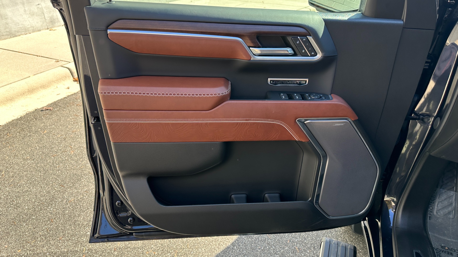 Used 2023 GMC Sierra 1500 Denali Ultimate // 6.2 // SUNROOF // KICKER for sale Sold at Formula Imports in Charlotte NC 28227 14