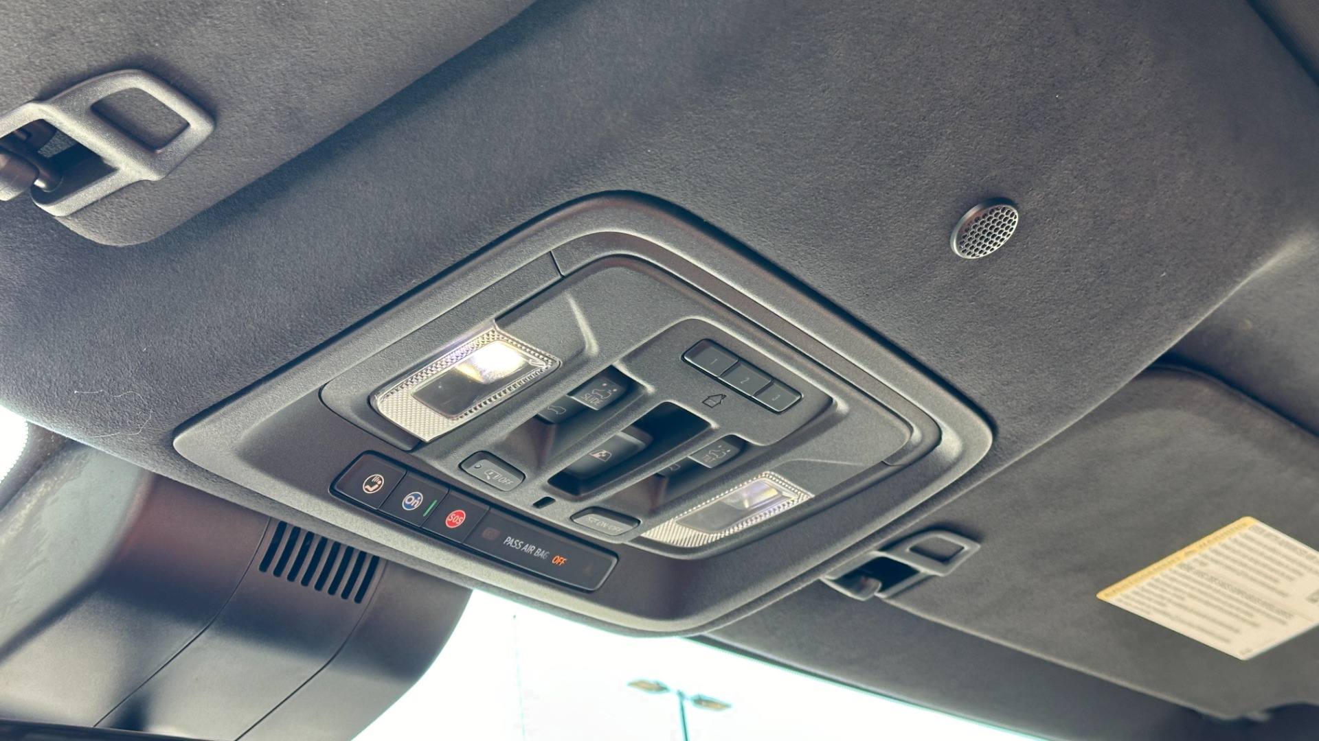 Used 2023 GMC Sierra 1500 Denali Ultimate // 6.2 // SUNROOF // KICKER for sale Sold at Formula Imports in Charlotte NC 28227 26