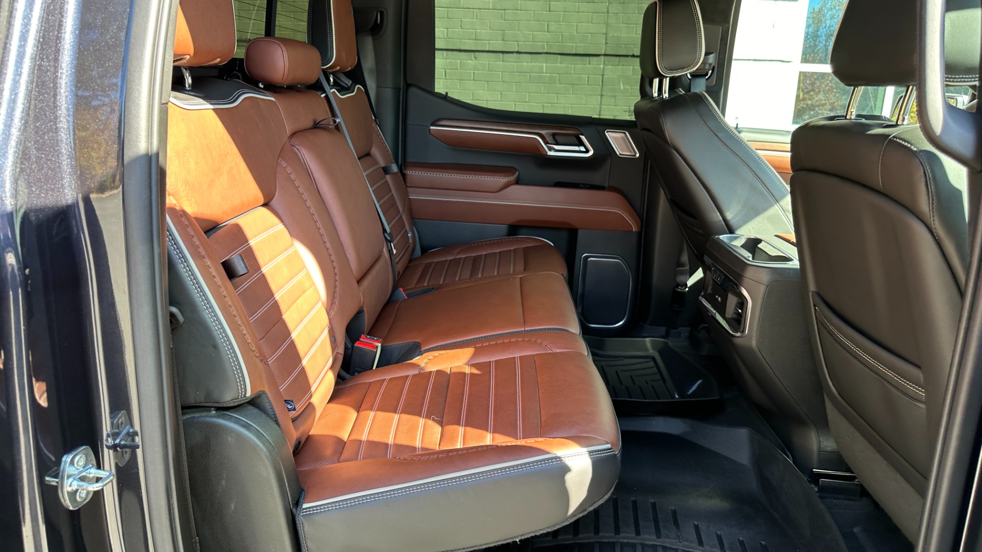Used 2023 GMC Sierra 1500 Denali Ultimate // 6.2 // SUNROOF // KICKER for sale Sold at Formula Imports in Charlotte NC 28227 37