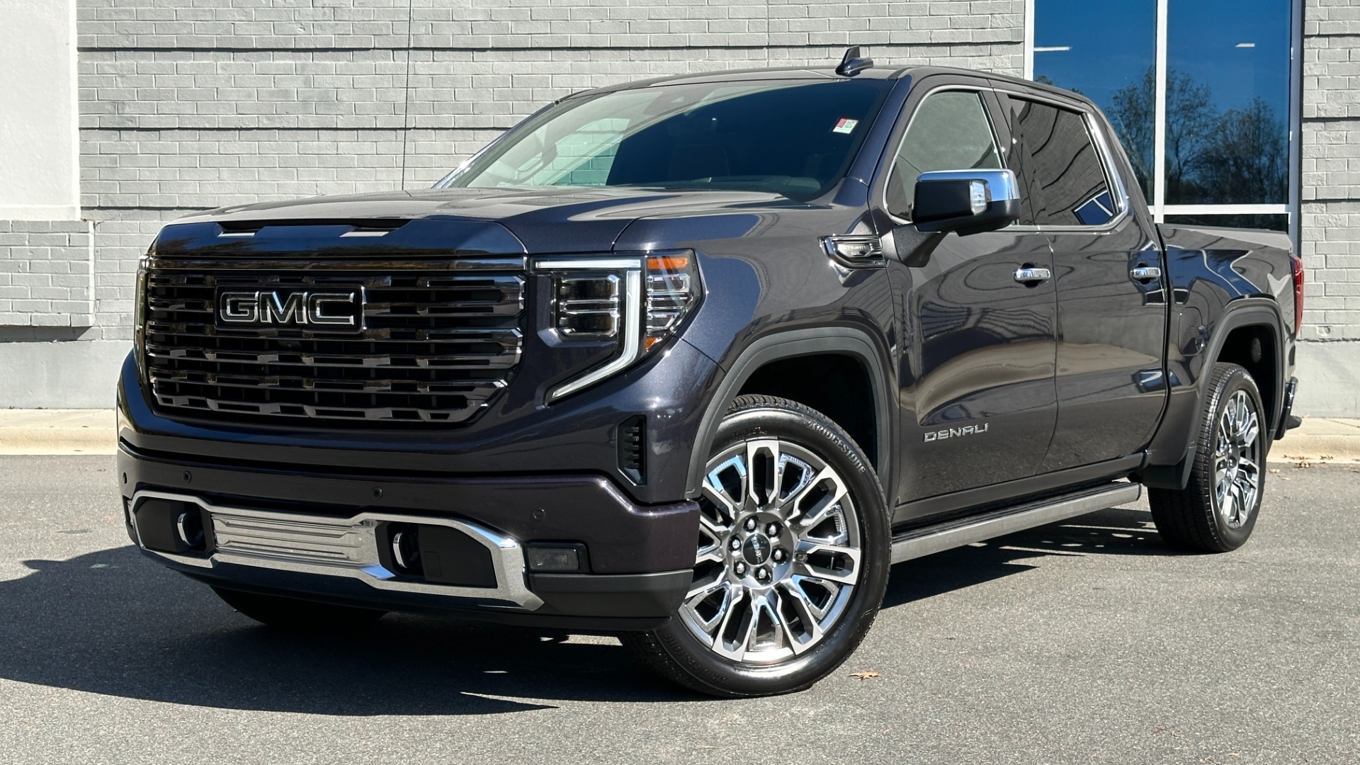 Used 2023 GMC Sierra 1500 Denali Ultimate // 6.2 // SUNROOF // KICKER for sale Sold at Formula Imports in Charlotte NC 28227 1