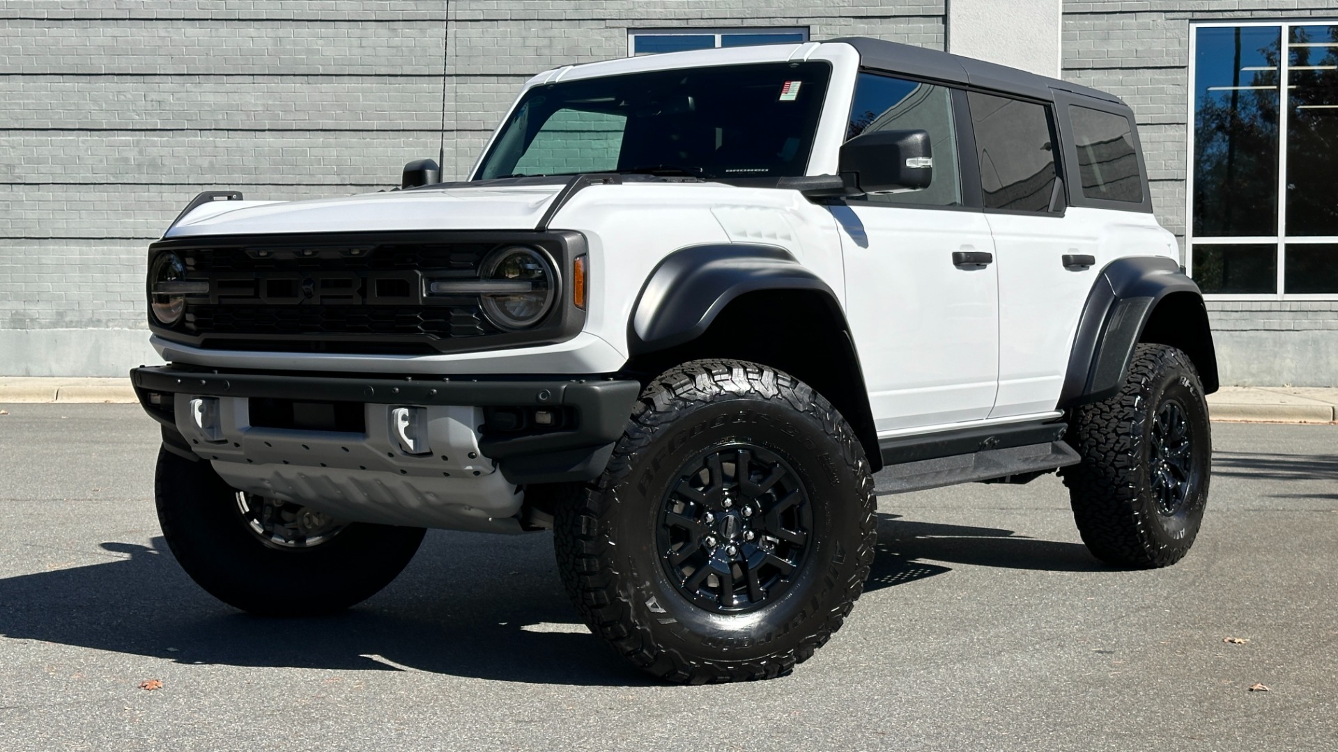 美品◆ LARROUSSE FORD 091 #30 Used 2023 Ford Bronco RAPTOR / CARBON FIBER / LEATHER SUEDE