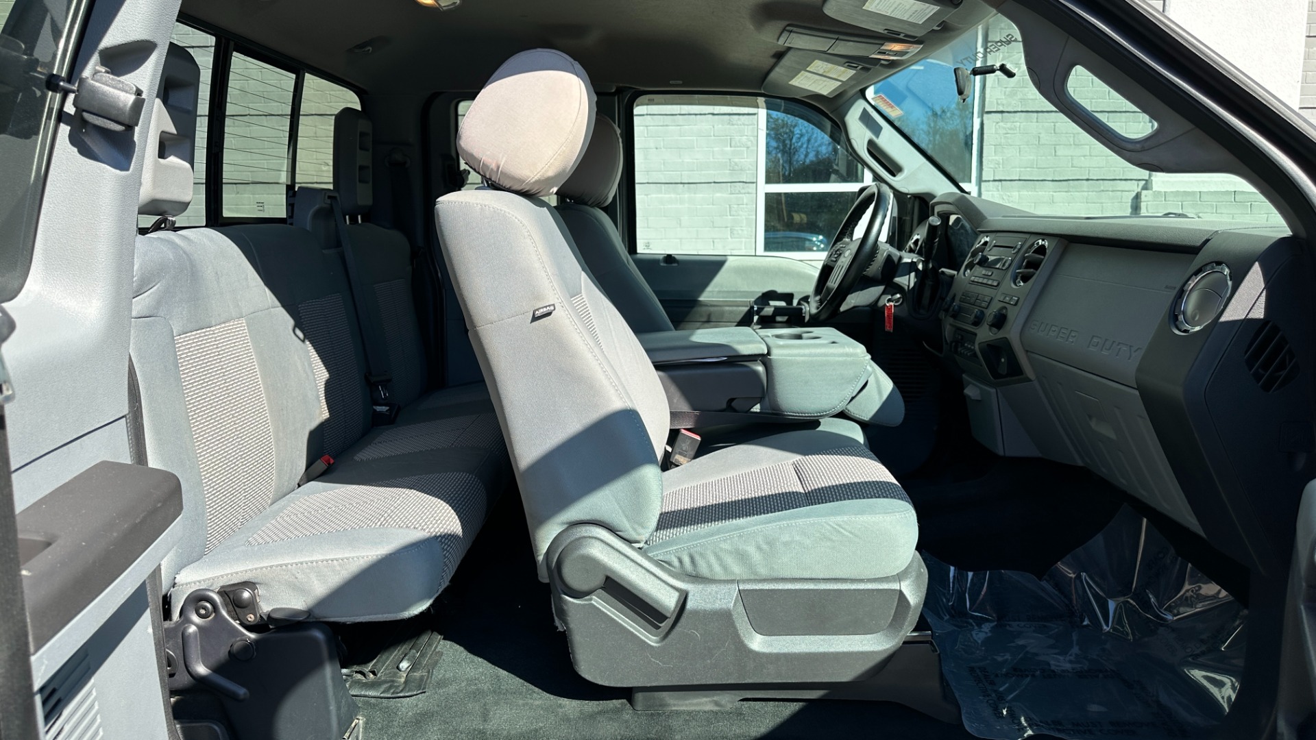 Used 2012 Ford Super Duty F-250 SRW XLT / 6.2L V8 4WD / FX4 OFFROAD / CLOTH / EXT CAB for sale Sold at Formula Imports in Charlotte NC 28227 25