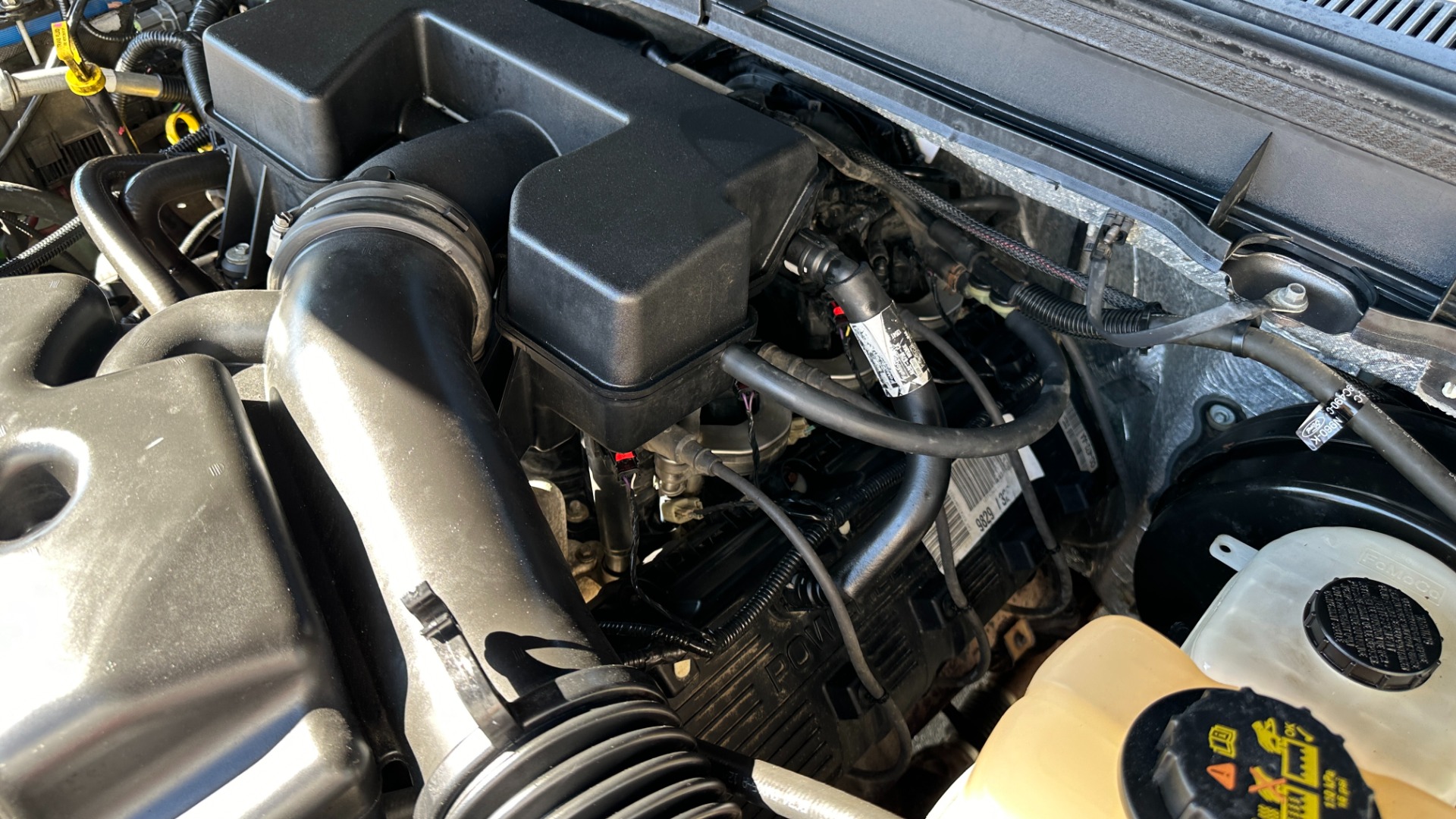 Used 2012 Ford Super Duty F-250 SRW XLT / 6.2L V8 4WD / FX4 OFFROAD / CLOTH / EXT CAB for sale Sold at Formula Imports in Charlotte NC 28227 48