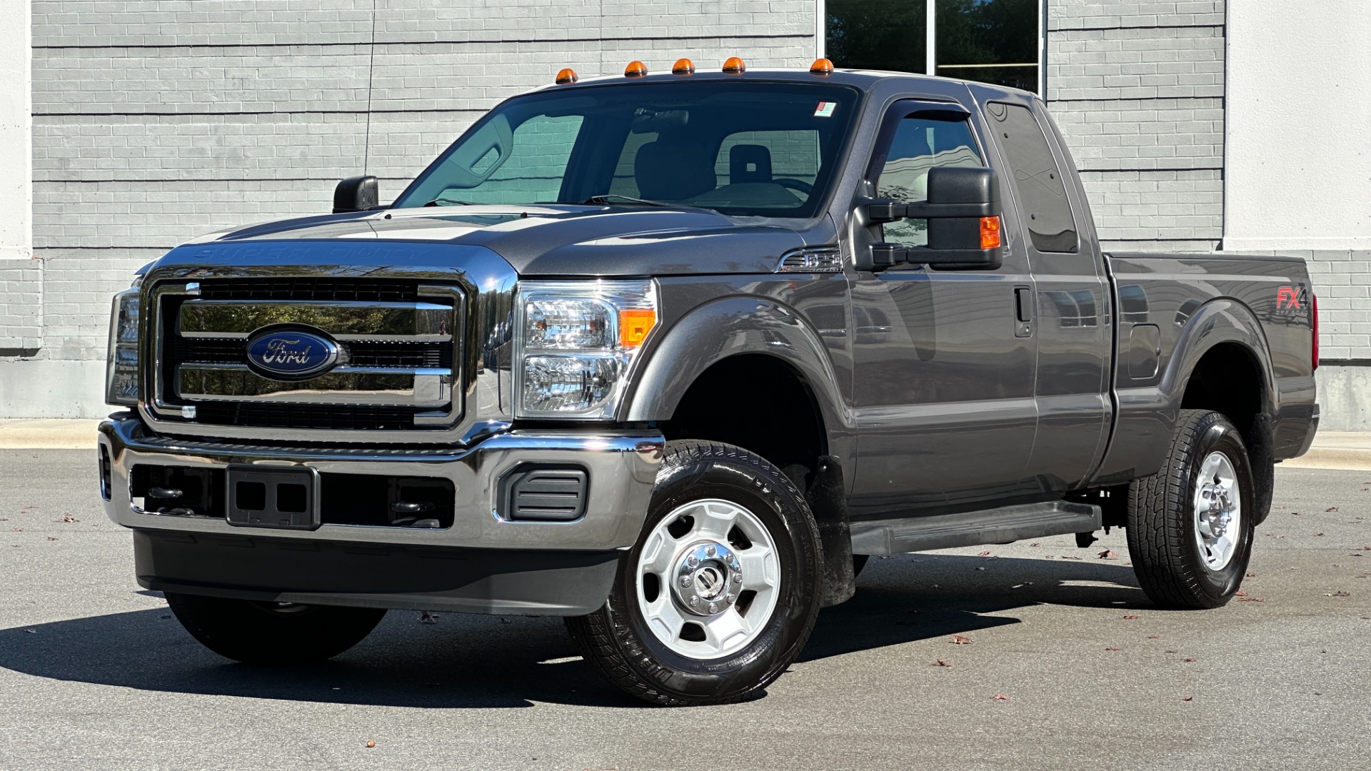 Used 2012 Ford Super Duty F-250 SRW XLT / 6.2L V8 4WD / FX4 OFFROAD / CLOTH / EXT CAB for sale Sold at Formula Imports in Charlotte NC 28227 1