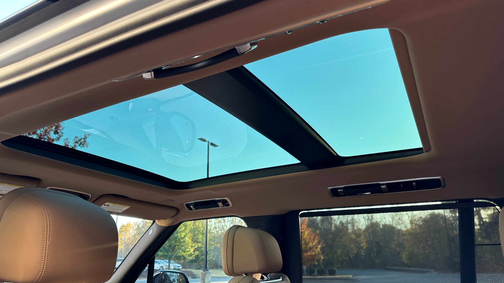 Used 2023 Land Rover Range Rover SE for sale Sold at Formula Imports in Charlotte NC 28227 23