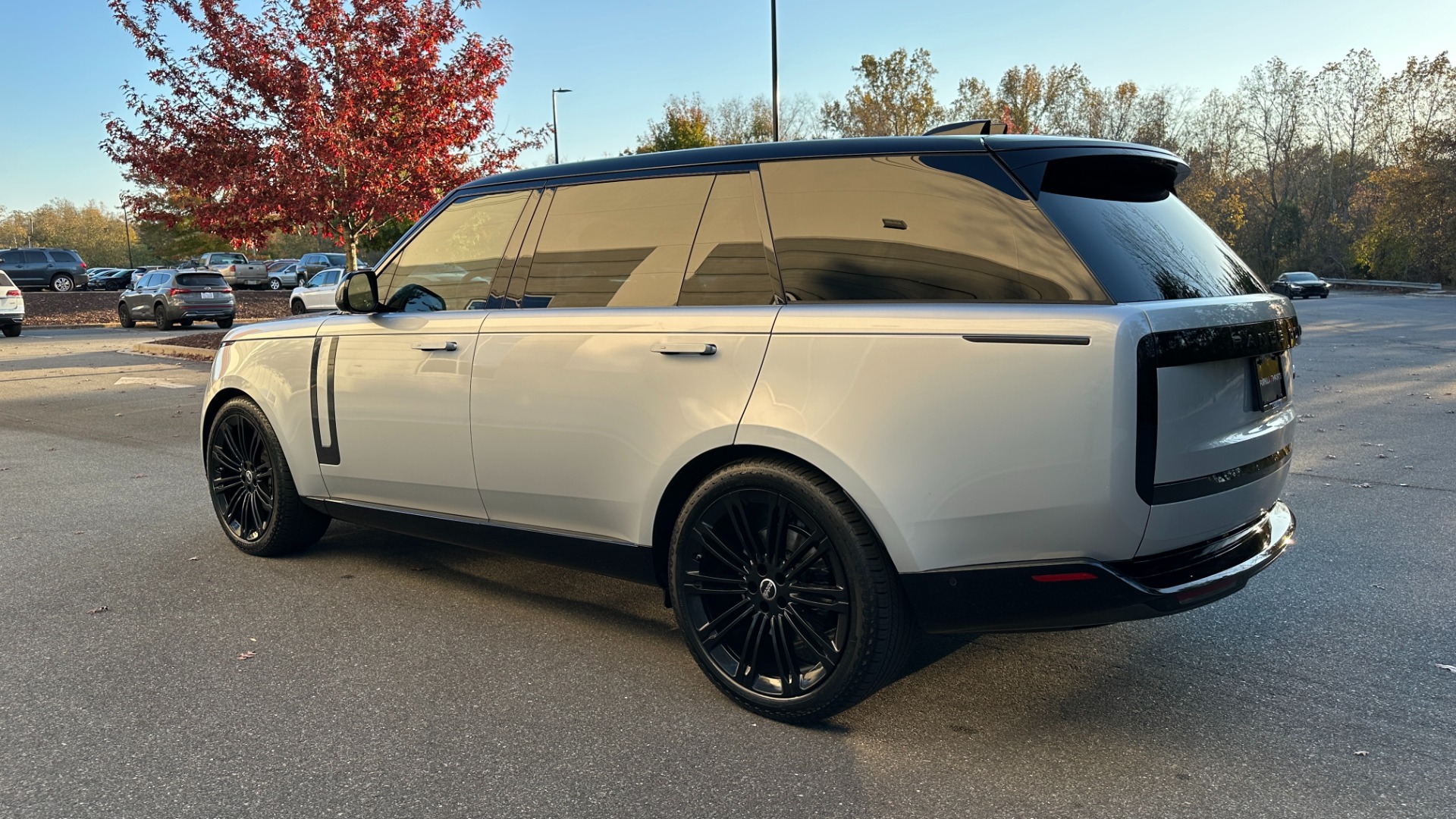 Used 2023 Land Rover Range Rover SE SHADOW EXT // MASSAGE // 3RD ROW // 22IN WHEELS for sale $155,000 at Formula Imports in Charlotte NC 28227 4