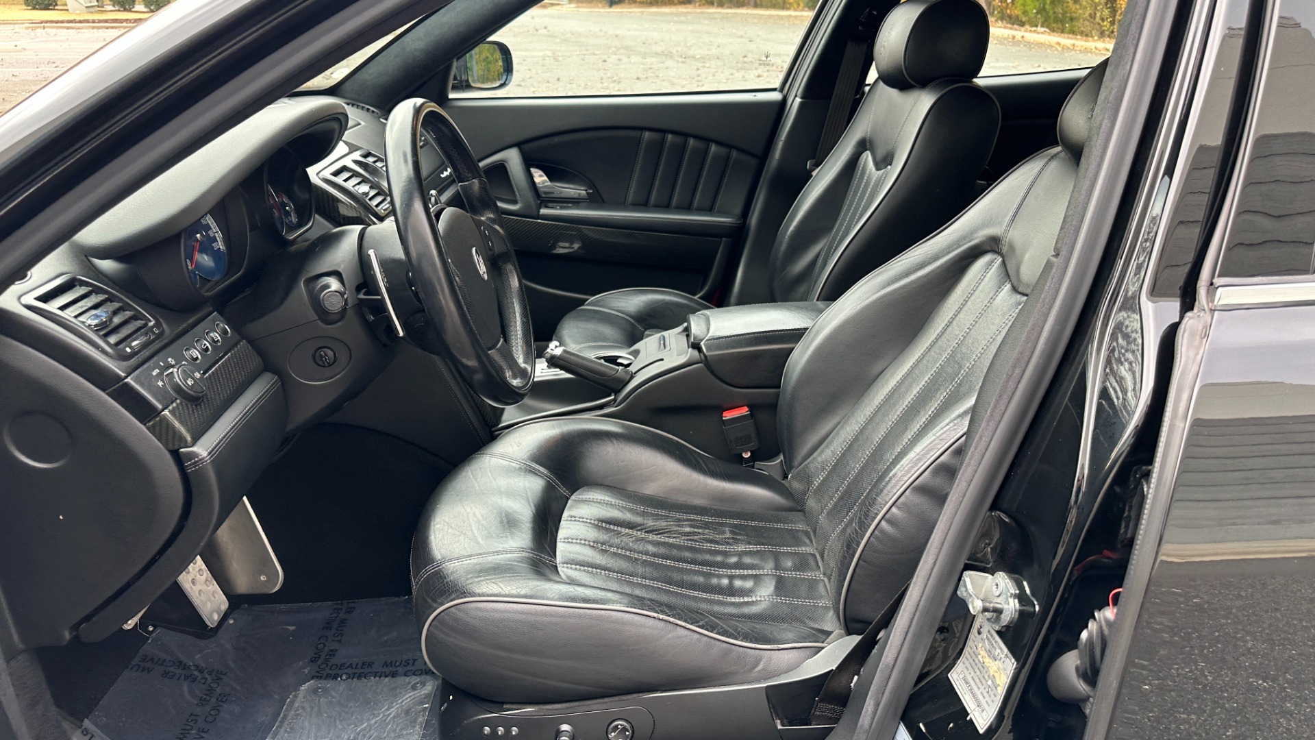 Used 2006 Maserati Quattroporte SPORT GT / CARBON TRIM / 4.2L V8 ENGINE / LEATHER / SUNROOF for sale $14,995 at Formula Imports in Charlotte NC 28227 14