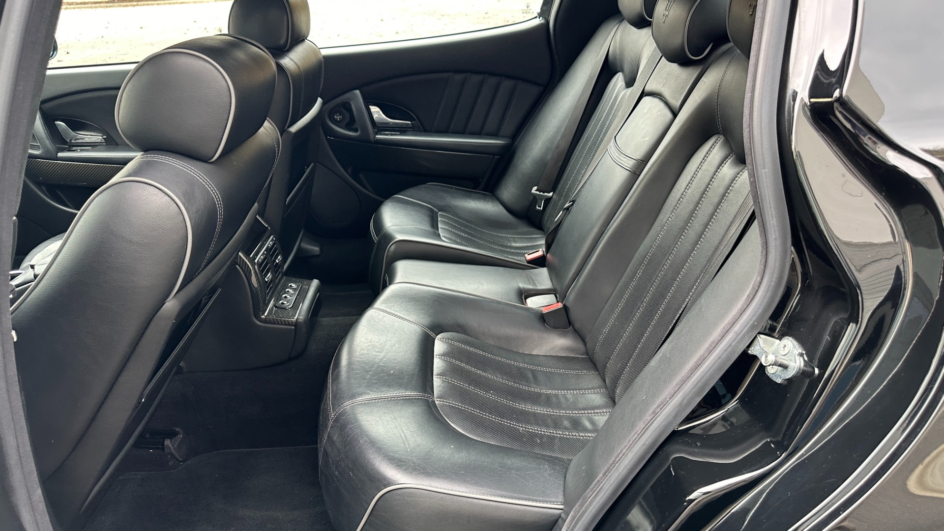 Used 2006 Maserati Quattroporte SPORT GT / CARBON TRIM / 4.2L V8 ENGINE / LEATHER / SUNROOF for sale $14,995 at Formula Imports in Charlotte NC 28227 27