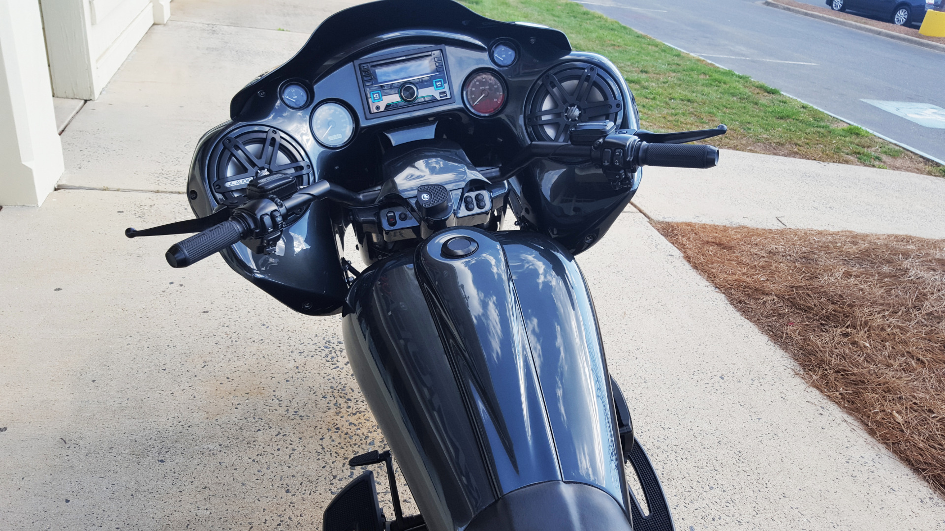 Used 2012 Harley-Davidson ROAD GLIDE NASI BAGGER for sale Sold at Formula Imports in Charlotte NC 28227 37