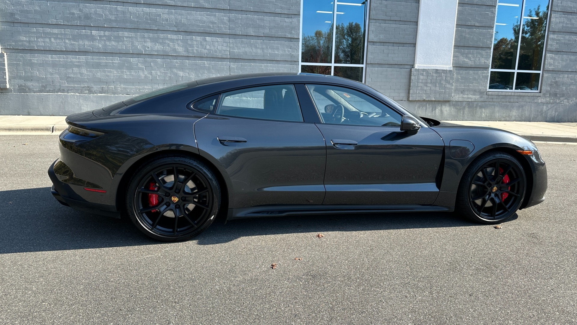Used 2023 Porsche Taycan GTS / RS SPYDER WHEELS / REAR AXLE STEERING / PDCC SPORT CONTROL for sale $132,500 at Formula Imports in Charlotte NC 28227 3