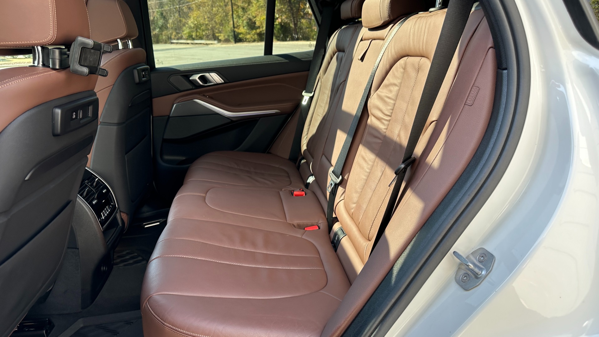 Used 2019 BMW X5 xDrive50i / LEATHER / PARK ASSIST PKG / REMOTE START / HEATED SEATS for sale $43,200 at Formula Imports in Charlotte NC 28227 31