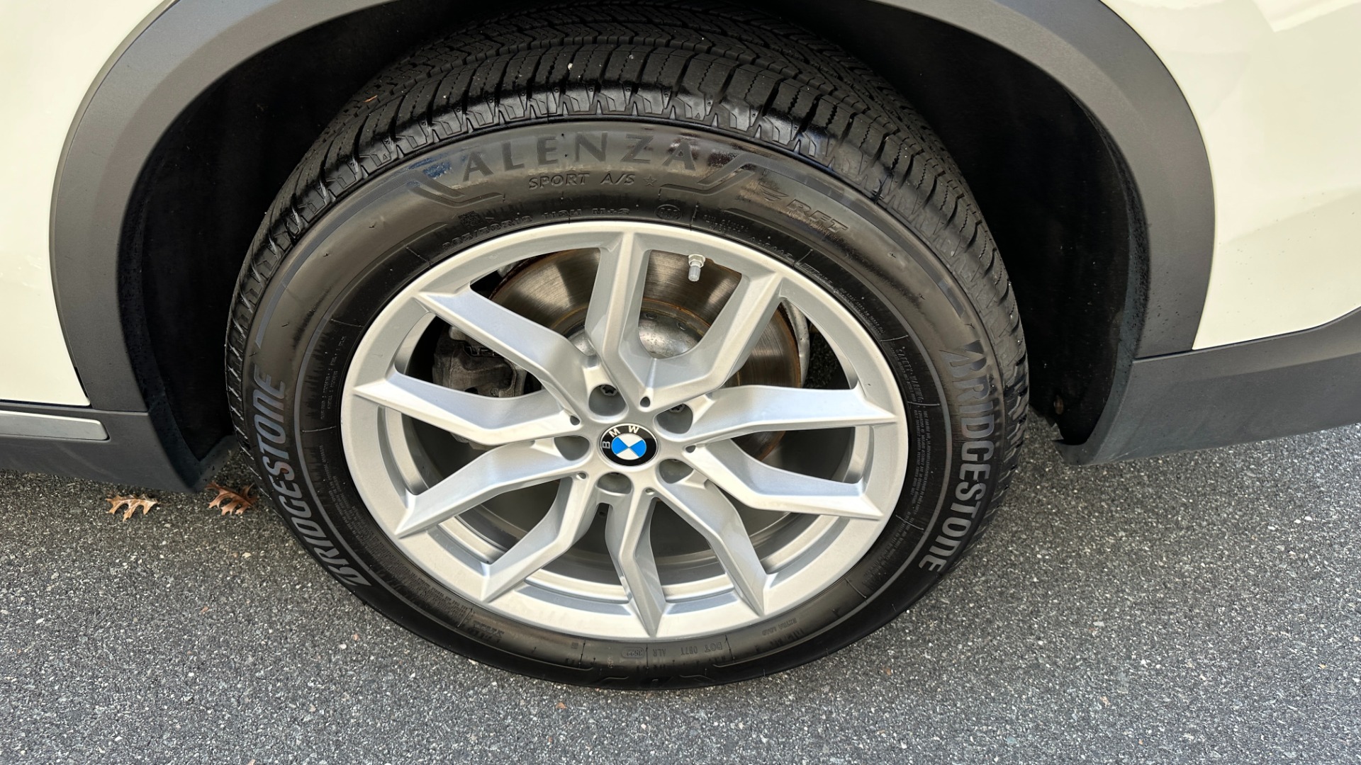 Used 2019 BMW X5 xDrive50i / LEATHER / PARK ASSIST PKG / REMOTE START / HEATED SEATS for sale $43,200 at Formula Imports in Charlotte NC 28227 45