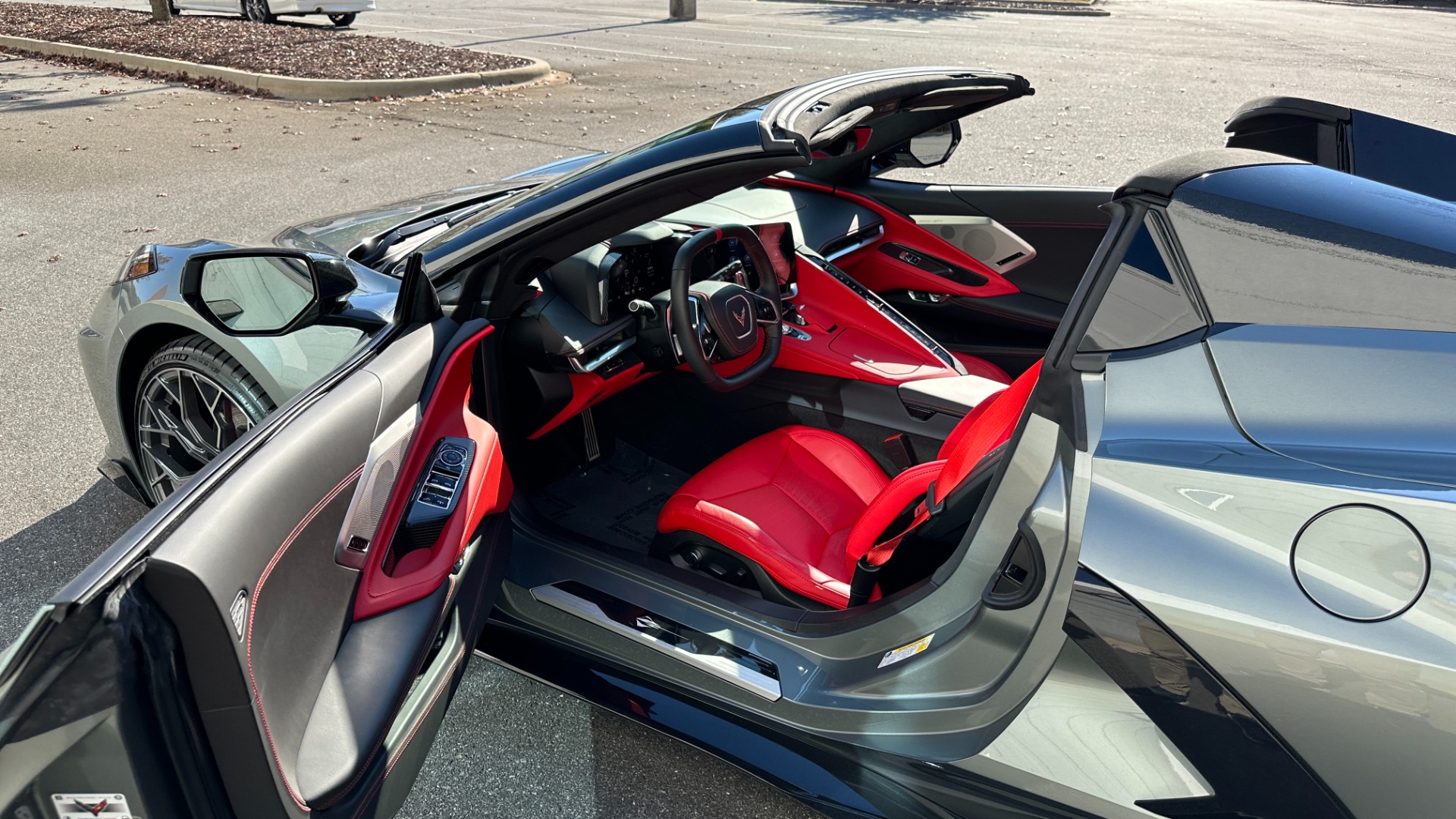 Used 2022 Chevrolet Corvette 3LT / CARBON FIBER / Z51 PERF PKG / MAGNETIC RIDE / FRONT LIFT for sale $88,500 at Formula Imports in Charlotte NC 28227 10