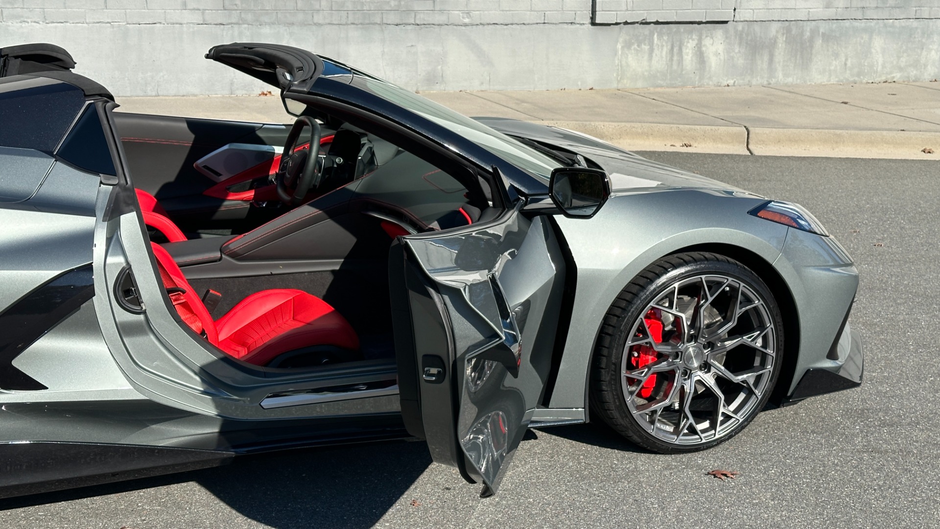 Used 2022 Chevrolet Corvette 3LT / CARBON FIBER / Z51 PERF PKG / MAGNETIC RIDE / FRONT LIFT for sale $88,500 at Formula Imports in Charlotte NC 28227 14
