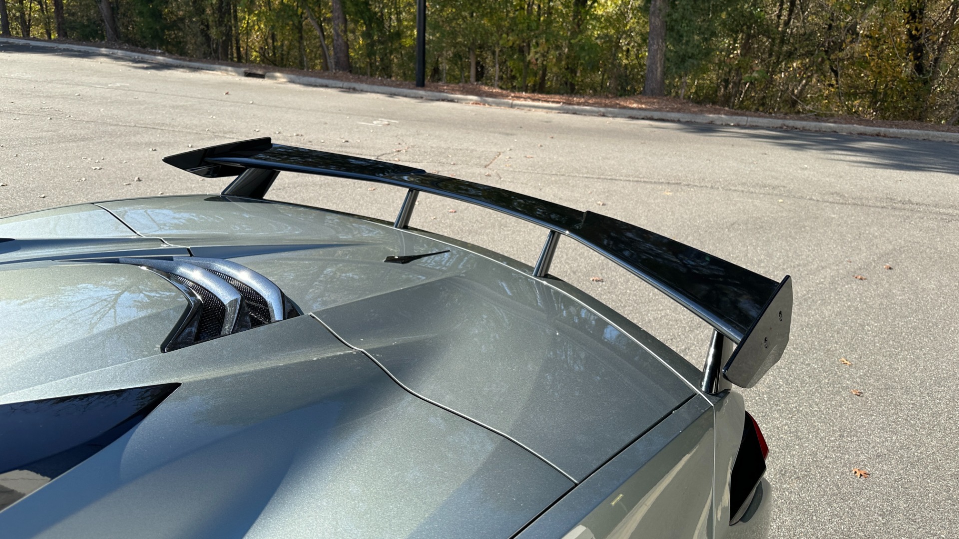 Used 2022 Chevrolet Corvette 3LT / CARBON FIBER / Z51 PERF PKG / MAGNETIC RIDE / FRONT LIFT for sale $88,500 at Formula Imports in Charlotte NC 28227 17