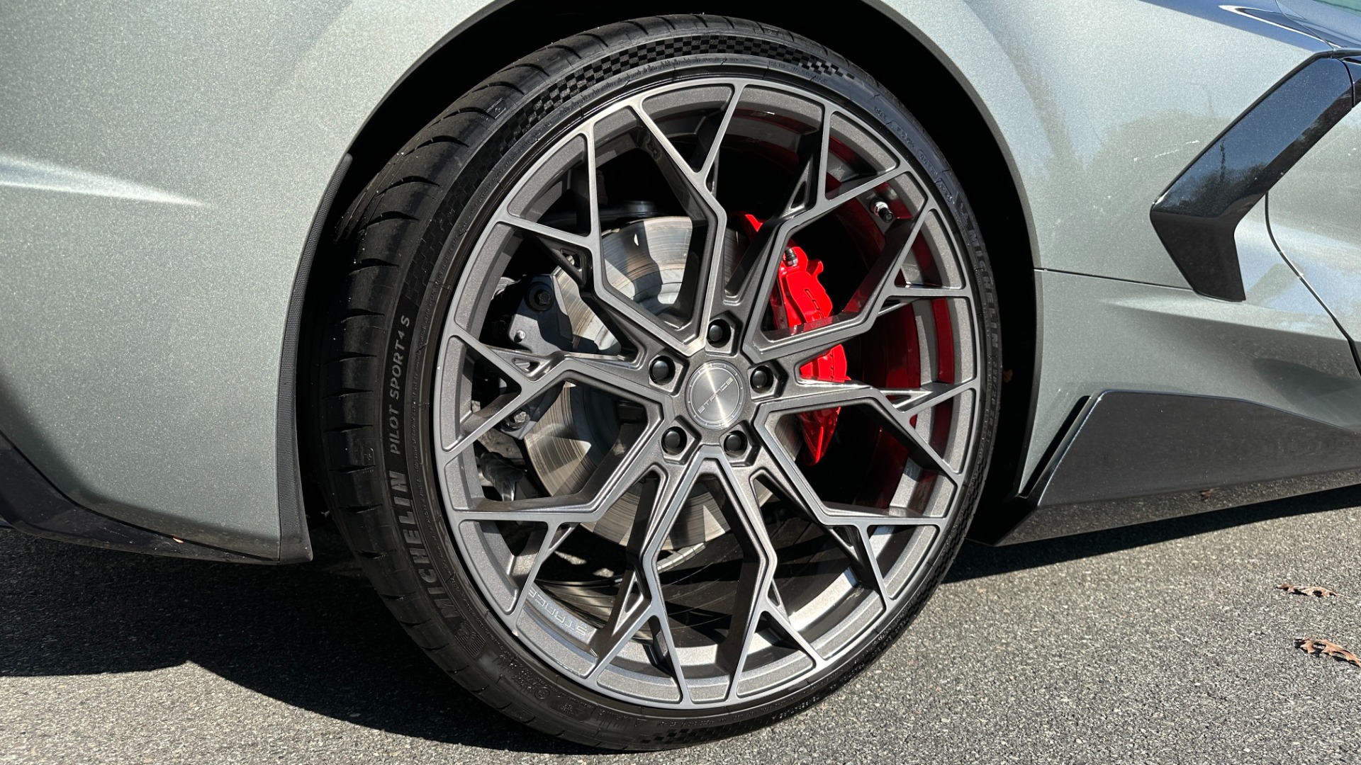 Used 2022 Chevrolet Corvette 3LT / CARBON FIBER / Z51 PERF PKG / MAGNETIC RIDE / FRONT LIFT for sale $88,500 at Formula Imports in Charlotte NC 28227 54