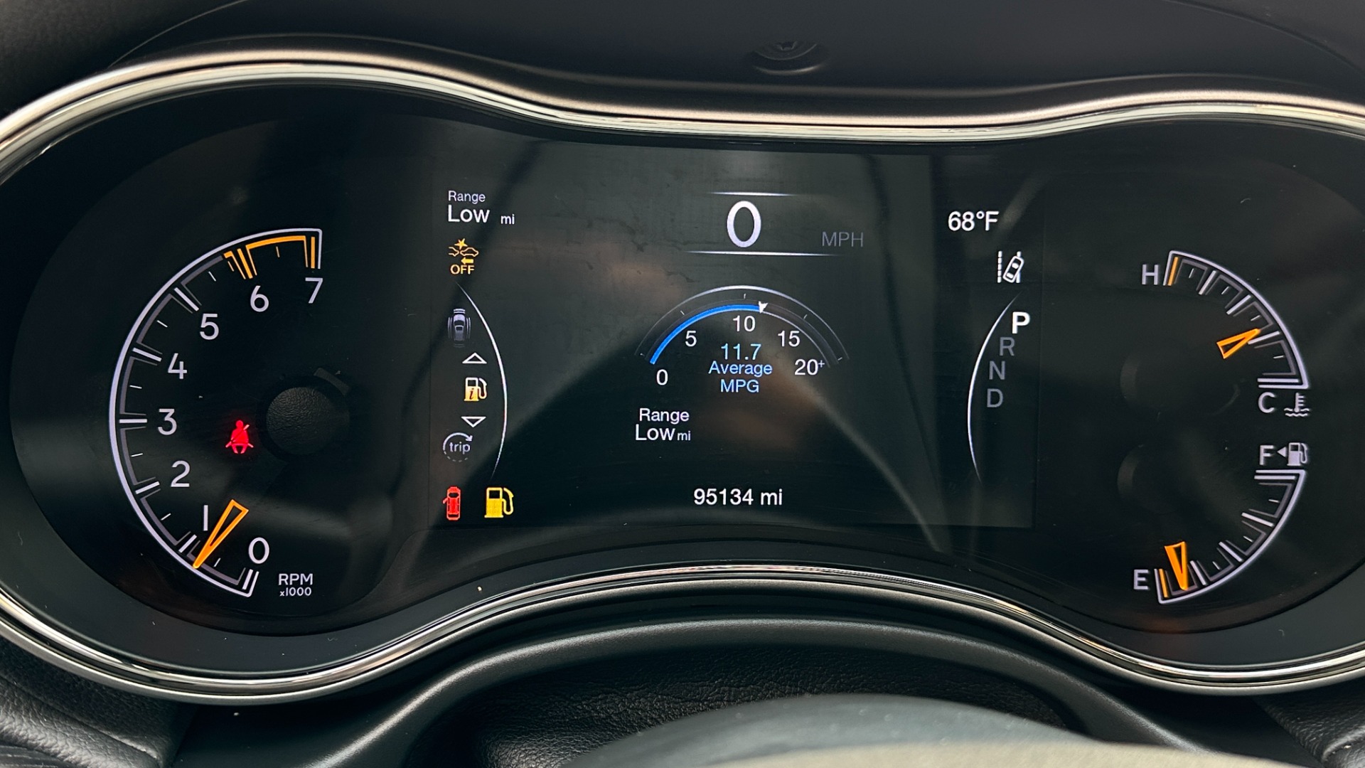 Used 2020 Jeep Grand Cherokee HIGH ALTITUDE / 5.7L V8 HEMI / 22S PKG / PREMIUM AUDIO PKG for sale $28,995 at Formula Imports in Charlotte NC 28227 16