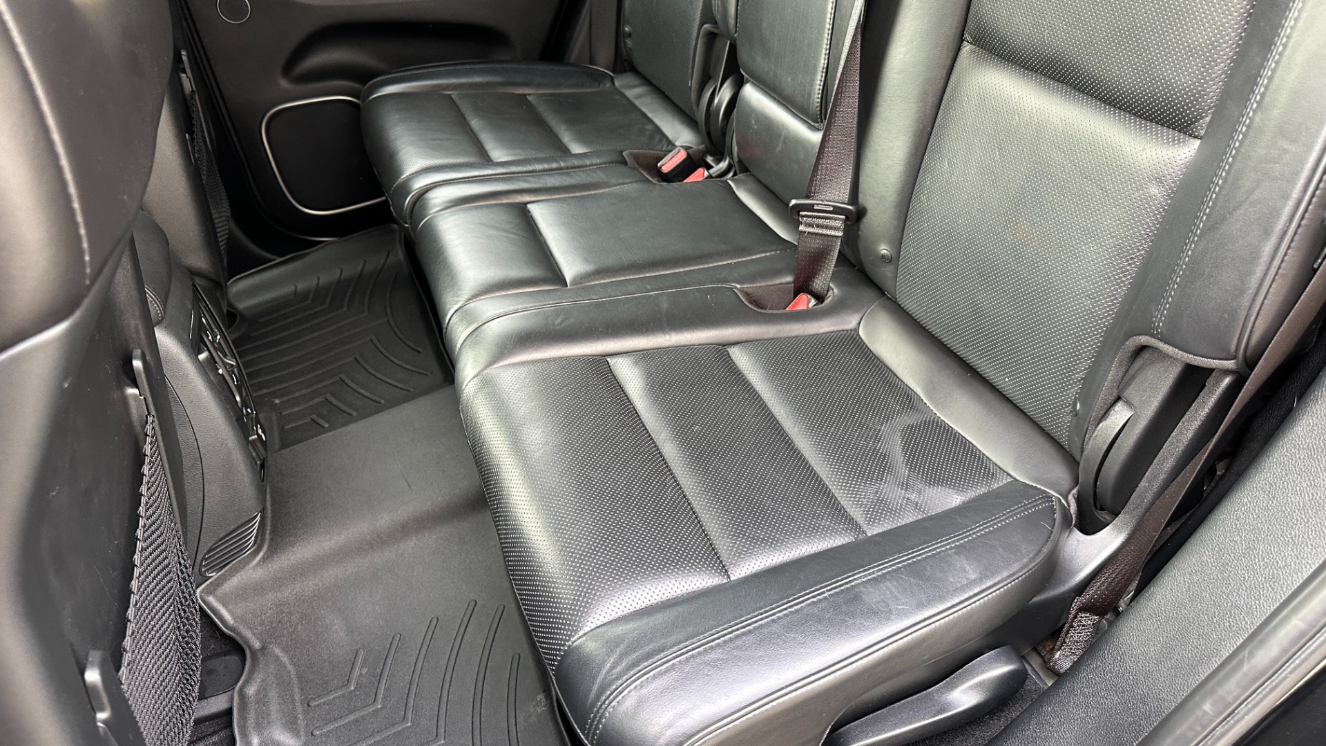 Used 2020 Jeep Grand Cherokee HIGH ALTITUDE / 5.7L V8 HEMI / 22S PKG / PREMIUM AUDIO PKG for sale $28,995 at Formula Imports in Charlotte NC 28227 25