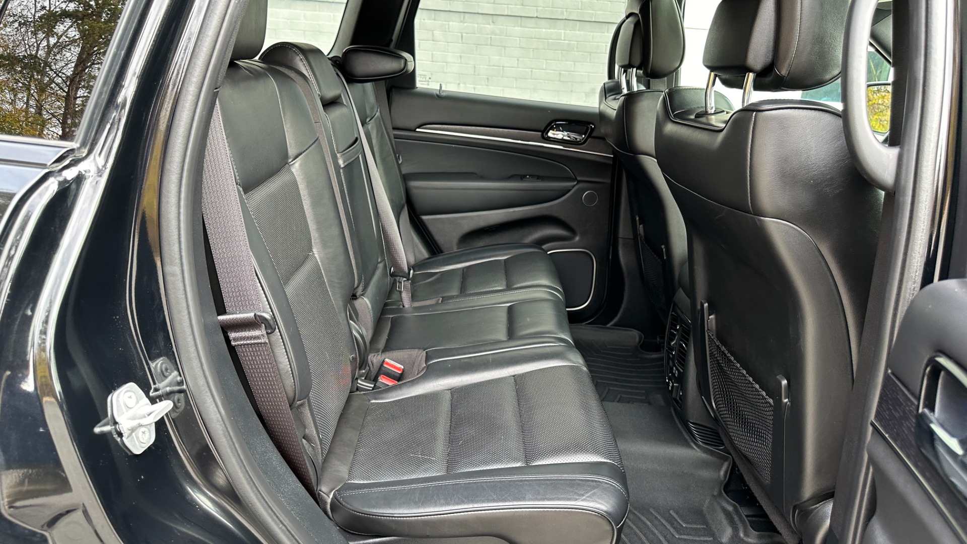 Used 2020 Jeep Grand Cherokee HIGH ALTITUDE / 5.7L V8 HEMI / 22S PKG / PREMIUM AUDIO PKG for sale $28,995 at Formula Imports in Charlotte NC 28227 29