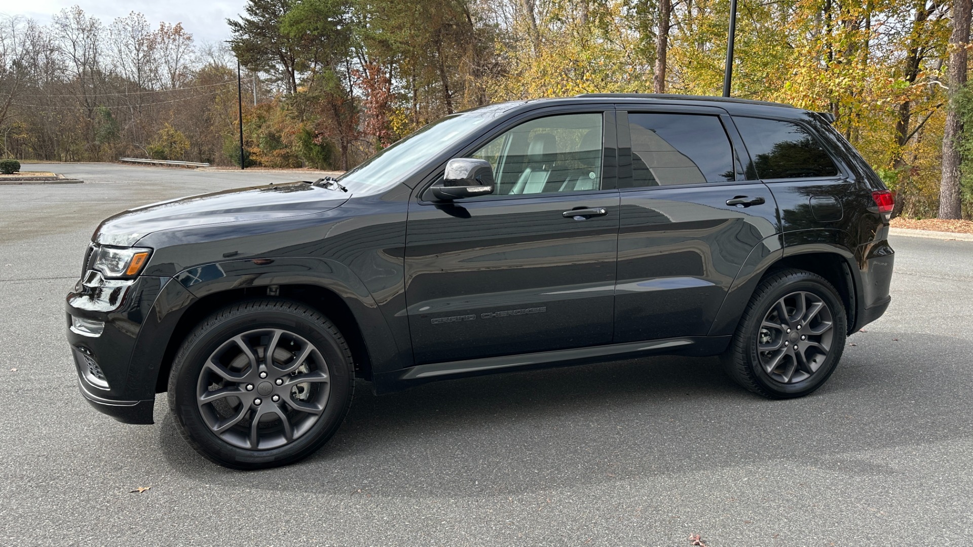Used 2020 Jeep Grand Cherokee HIGH ALTITUDE / 5.7L V8 HEMI / 22S PKG / PREMIUM AUDIO PKG for sale $28,995 at Formula Imports in Charlotte NC 28227 3