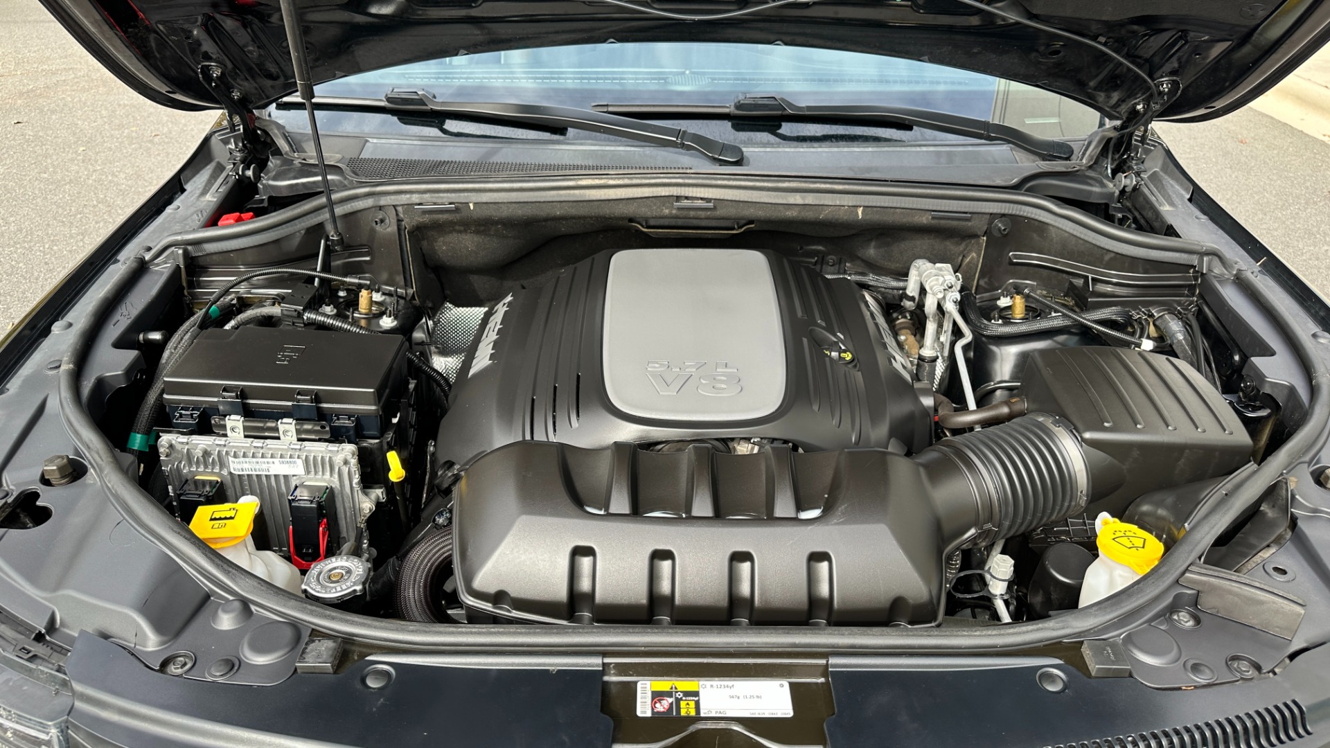 Used 2020 Jeep Grand Cherokee HIGH ALTITUDE / 5.7L V8 HEMI / 22S PKG / PREMIUM AUDIO PKG for sale $28,995 at Formula Imports in Charlotte NC 28227 38