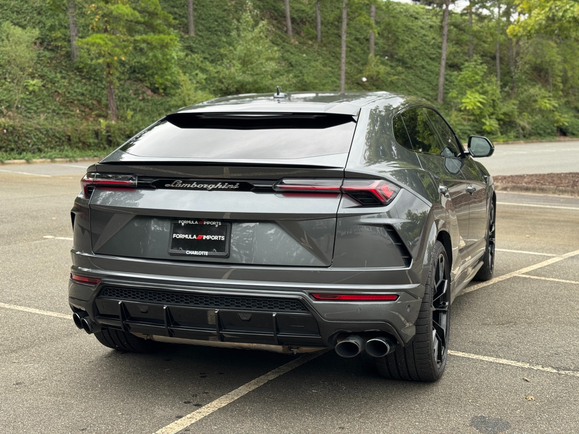 Used 2019 Lamborghini Urus CUSTOM WRAP / NIGHT VISION / 23IN WHEELS / ADVANCED 3D SOUND for sale $199,999 at Formula Imports in Charlotte NC 28227 11