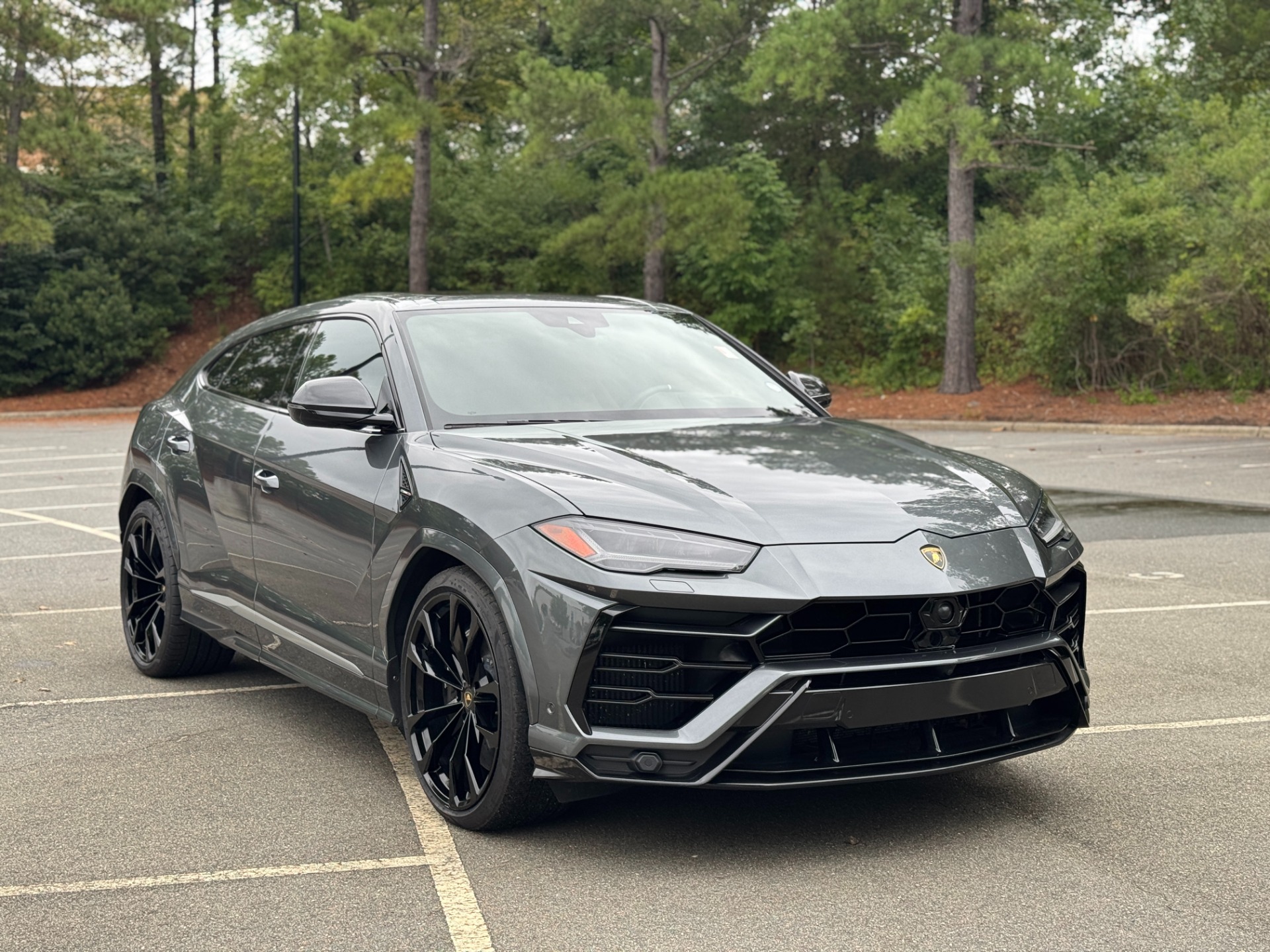 Used 2019 Lamborghini Urus CUSTOM WRAP / NIGHT VISION / 23IN WHEELS / ADVANCED 3D SOUND for sale $199,999 at Formula Imports in Charlotte NC 28227 16